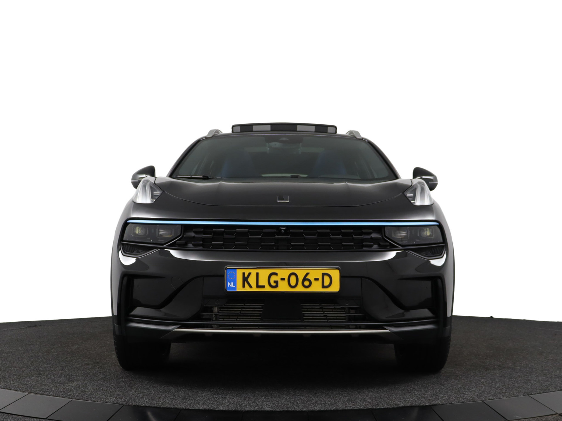 Foto van Lynk&co LYNK & Co 01