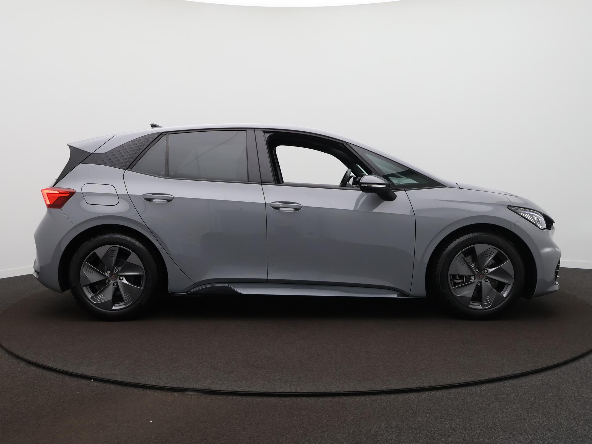Foto van Cupra Born 150 KW 58/62 KWH