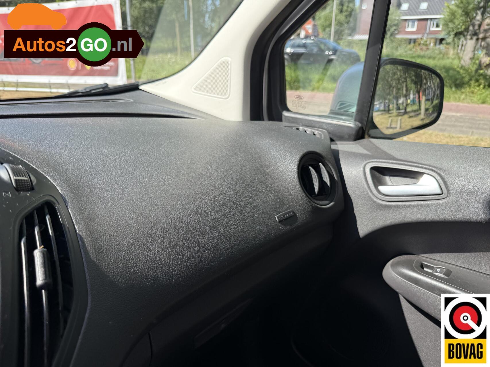 Foto van Ford Transit Courier
