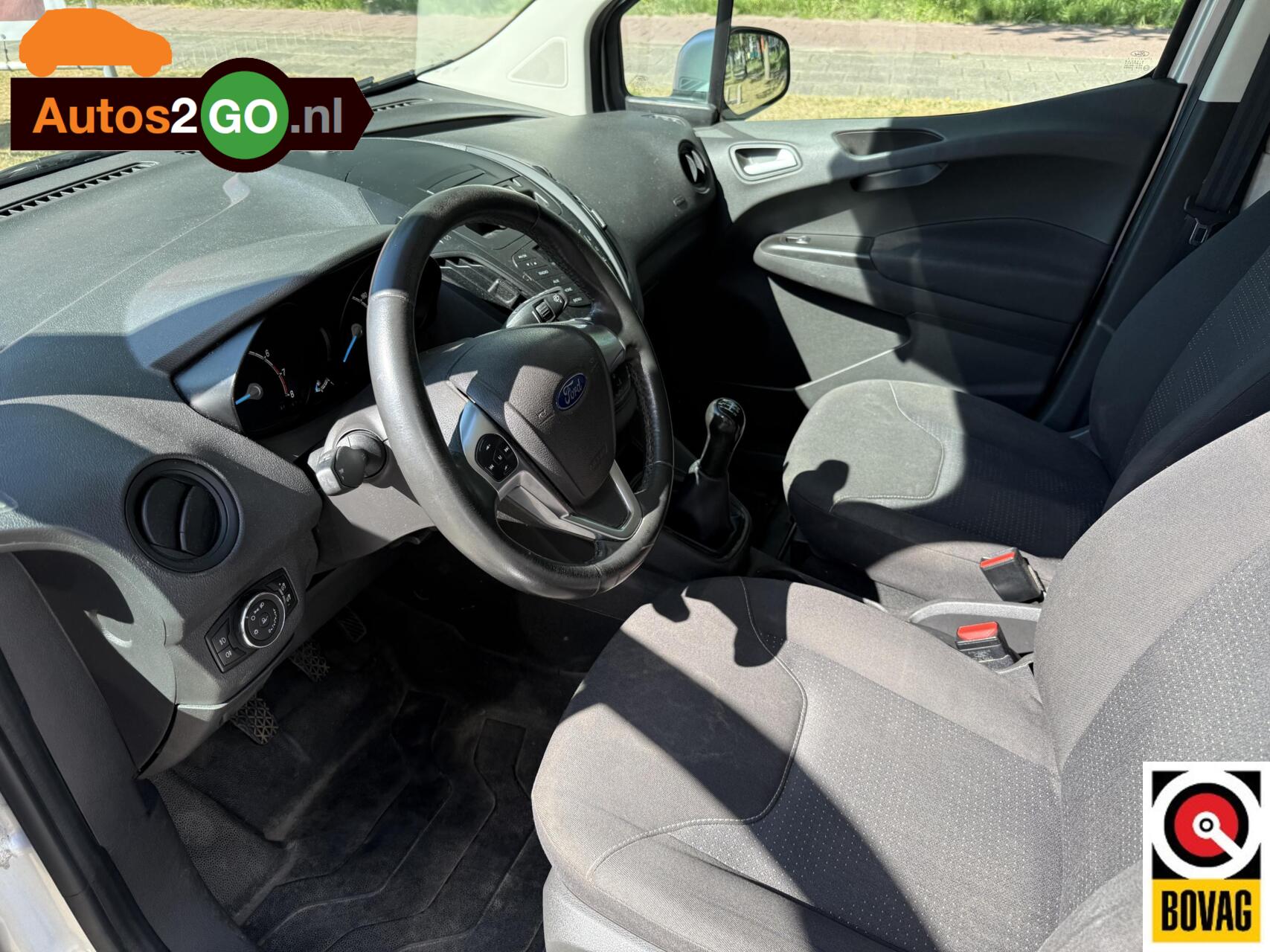 Foto van Ford Transit Courier