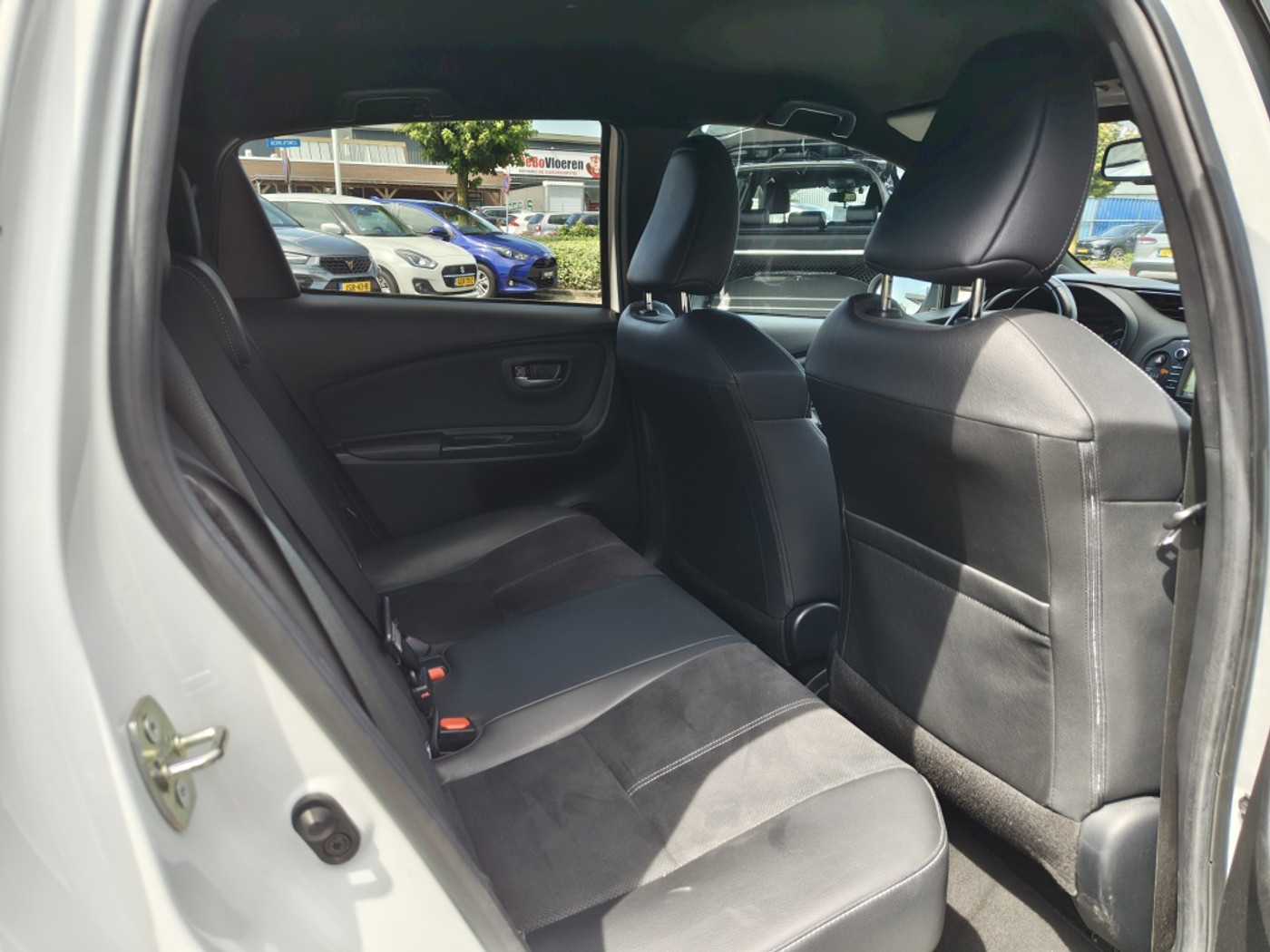 Foto van Toyota Toyota Yaris Hybrid