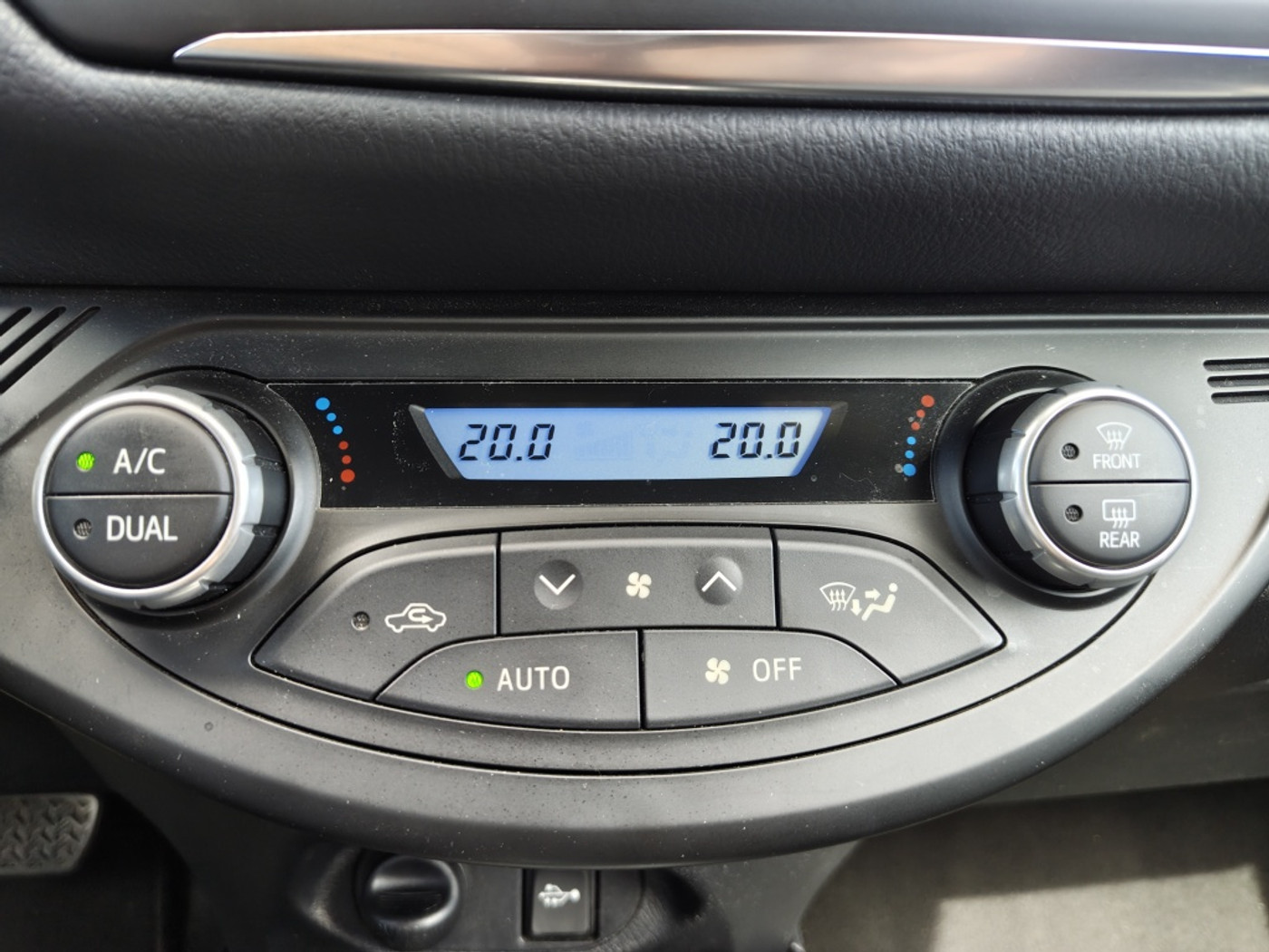 Foto van Toyota Toyota Yaris Hybrid