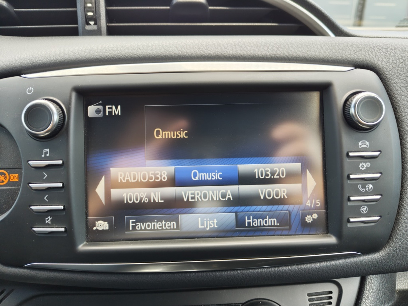 Foto van Toyota Toyota Yaris Hybrid