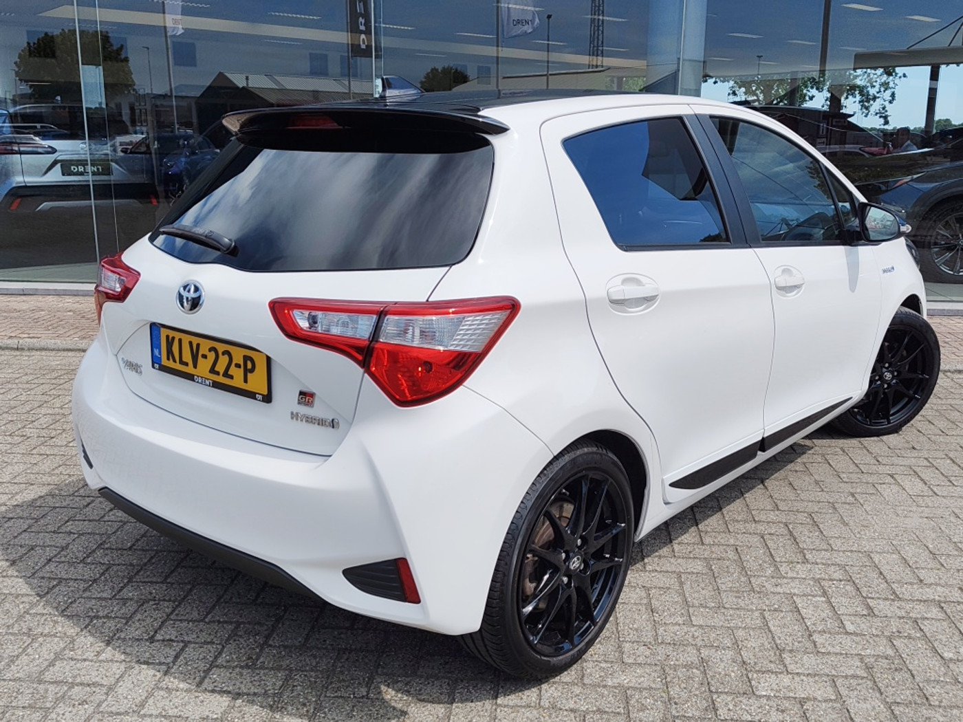Foto van Toyota Toyota Yaris Hybrid