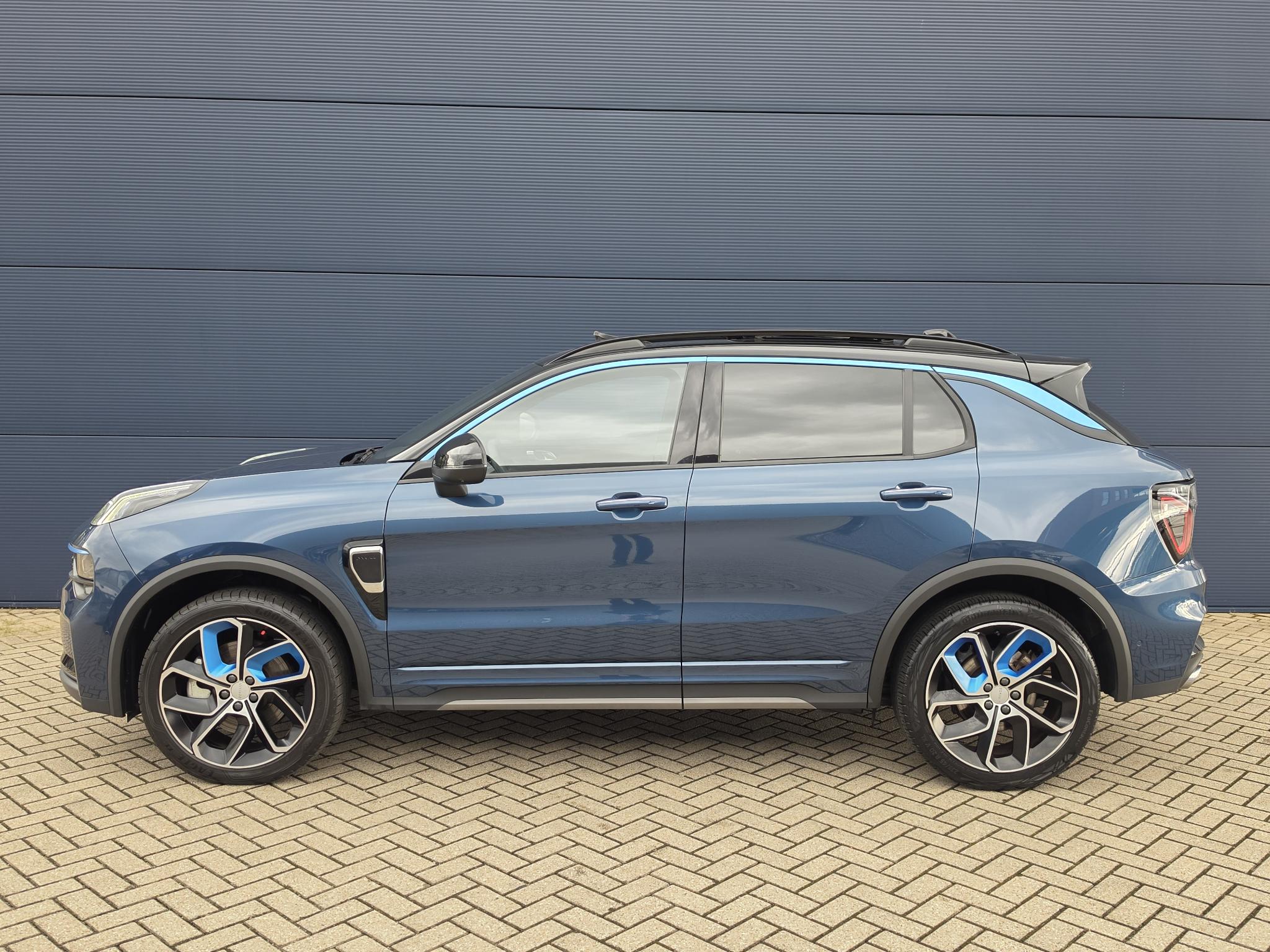 Foto van Lynk&co LYNK & Co 01