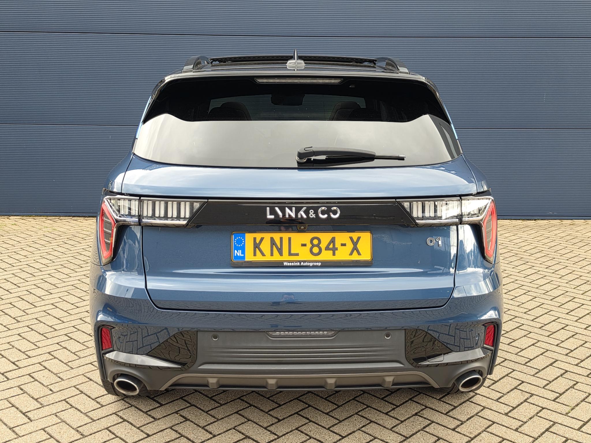 Foto van Lynk&co LYNK & Co 01