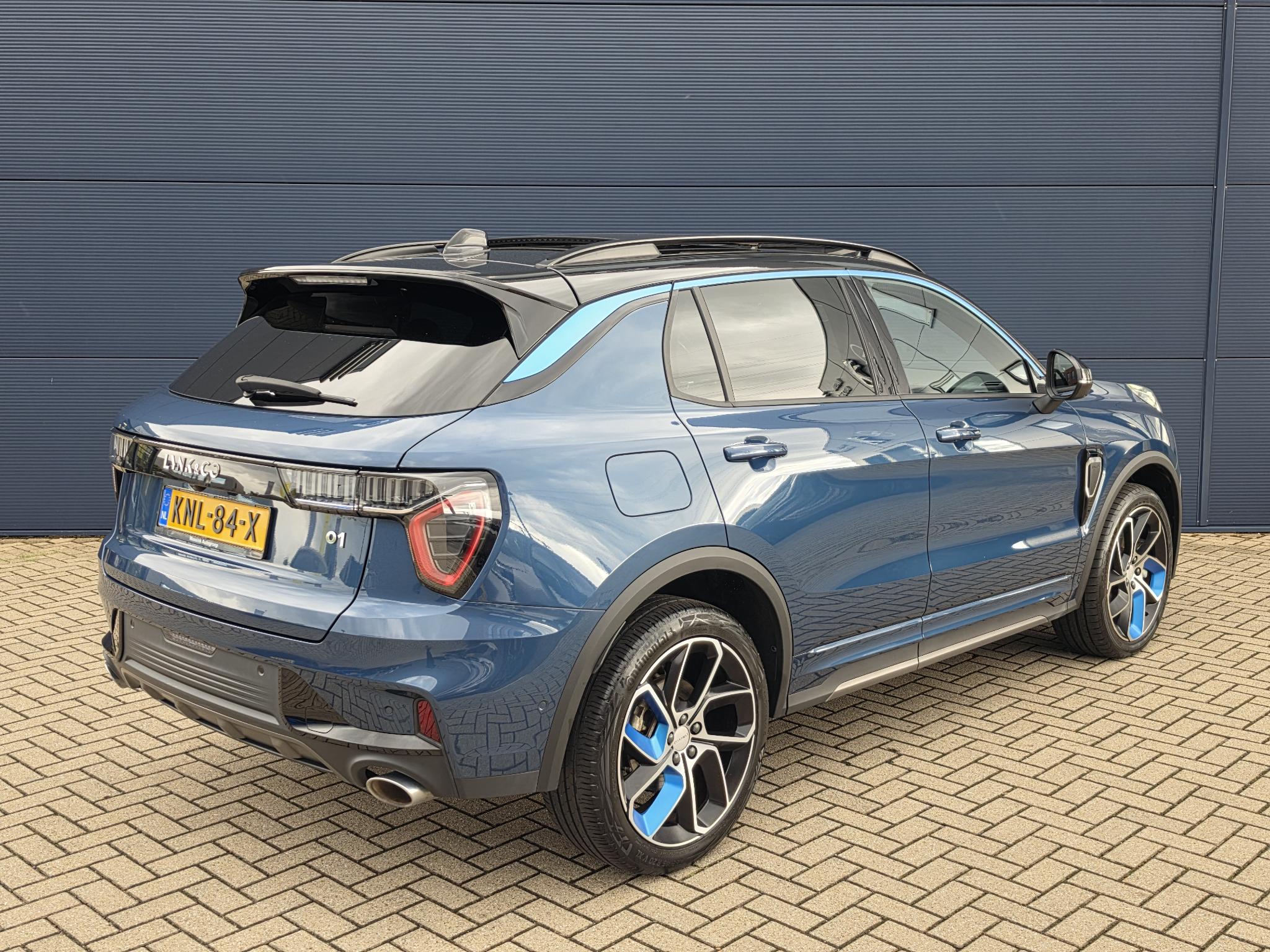 Foto van Lynk&co LYNK & Co 01