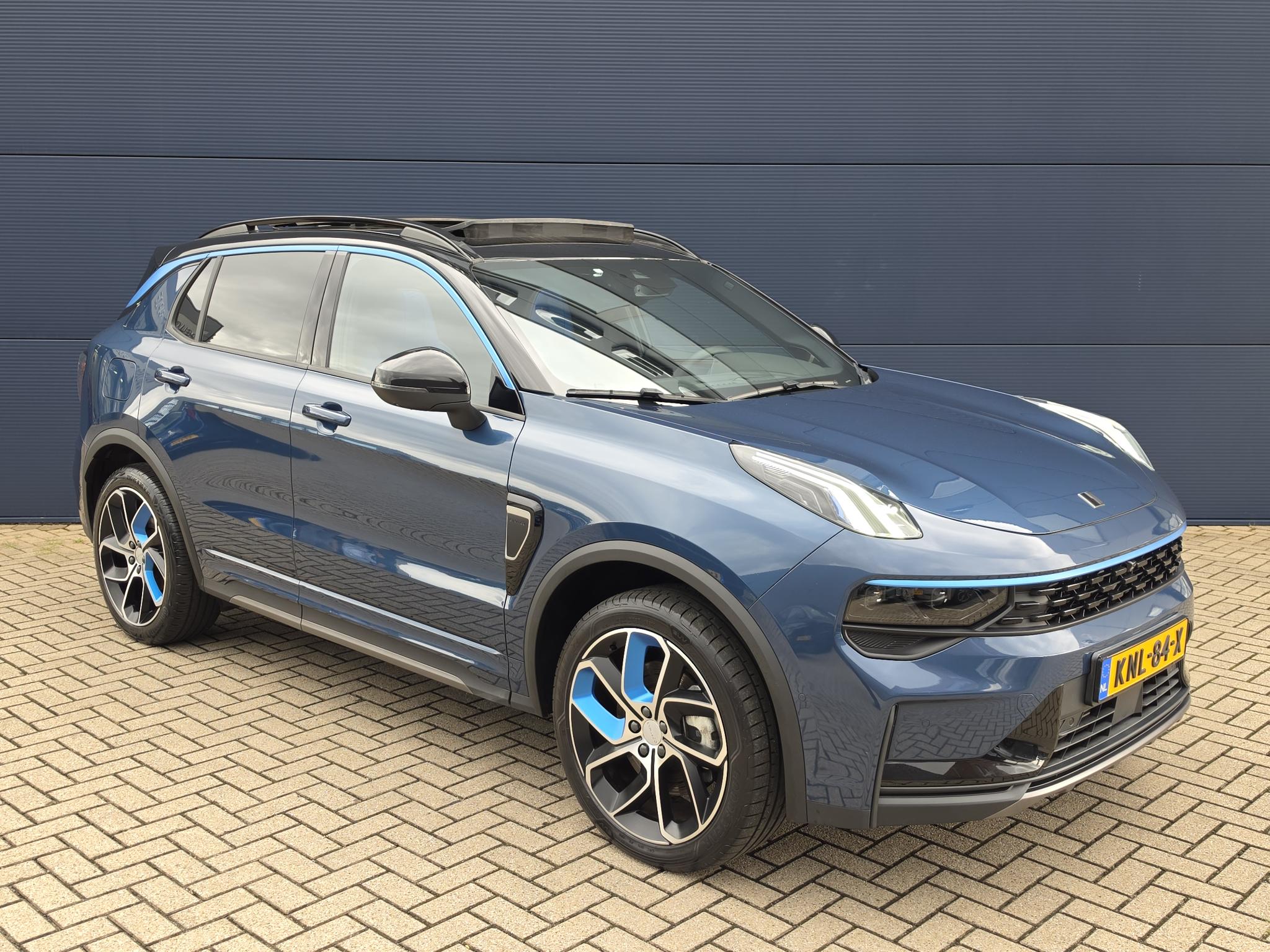Foto van Lynk&co LYNK & Co 01