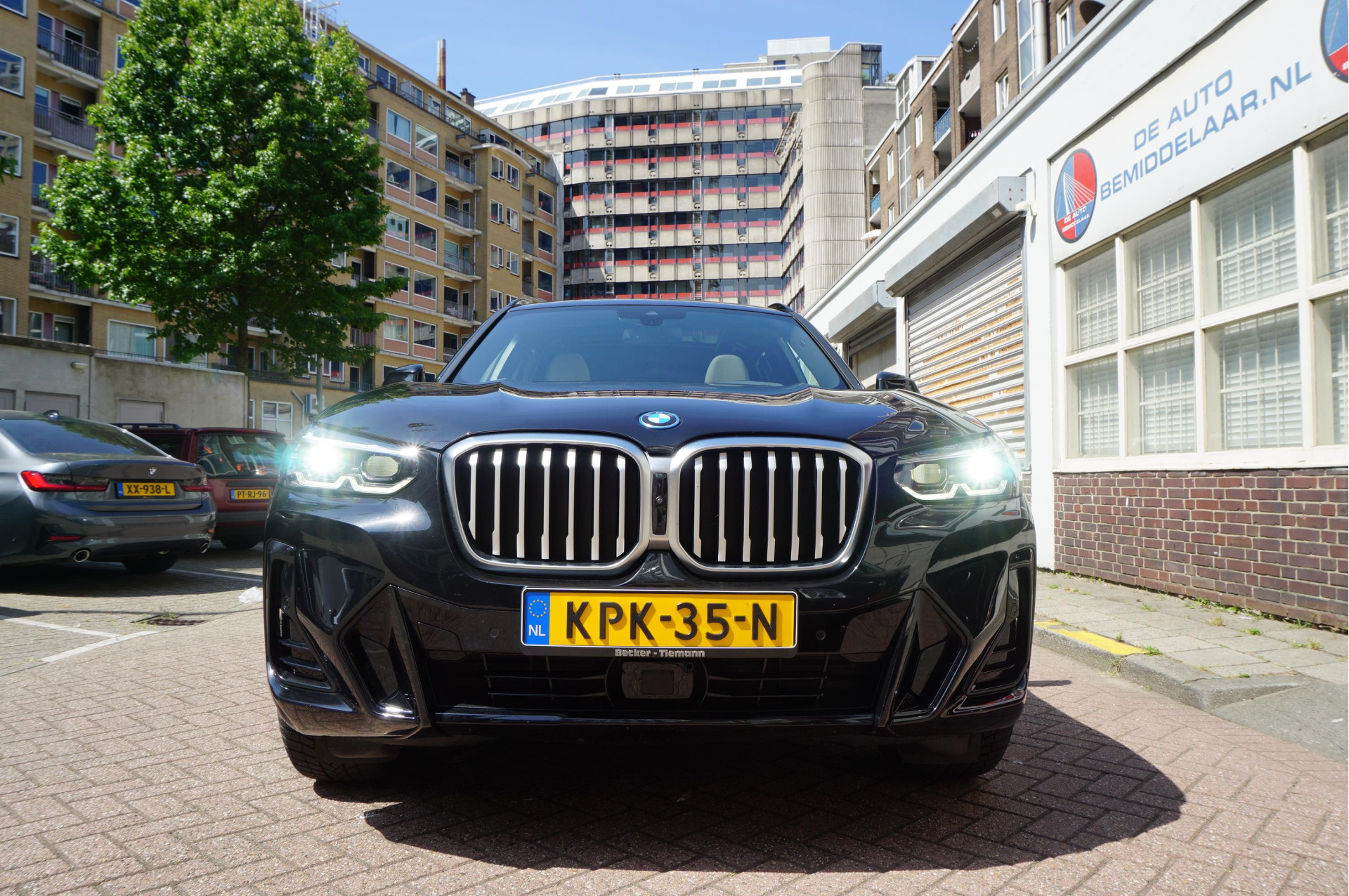 Foto van BMW X3 Xdrive30e