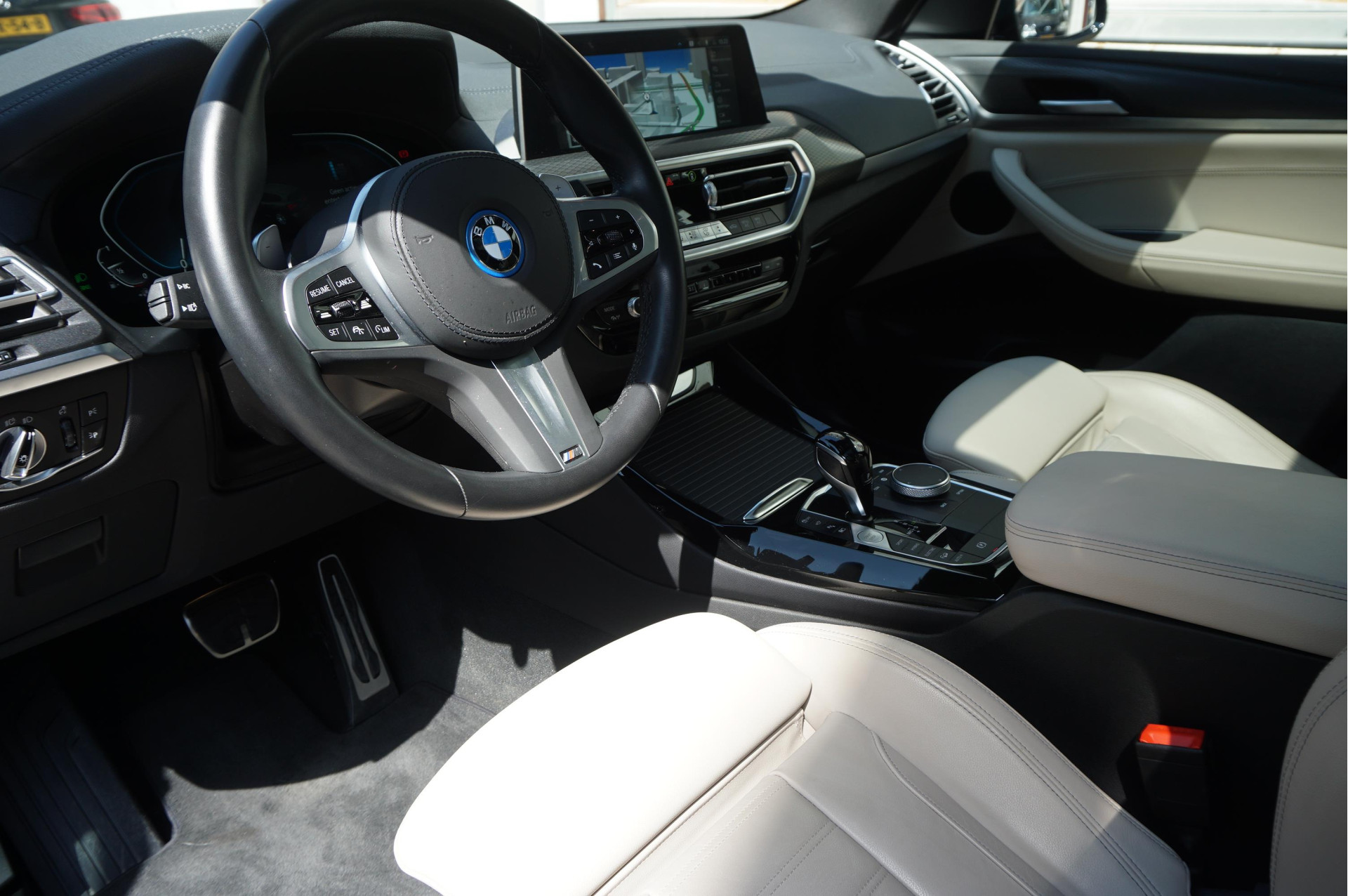 Foto van BMW X3 Xdrive30e