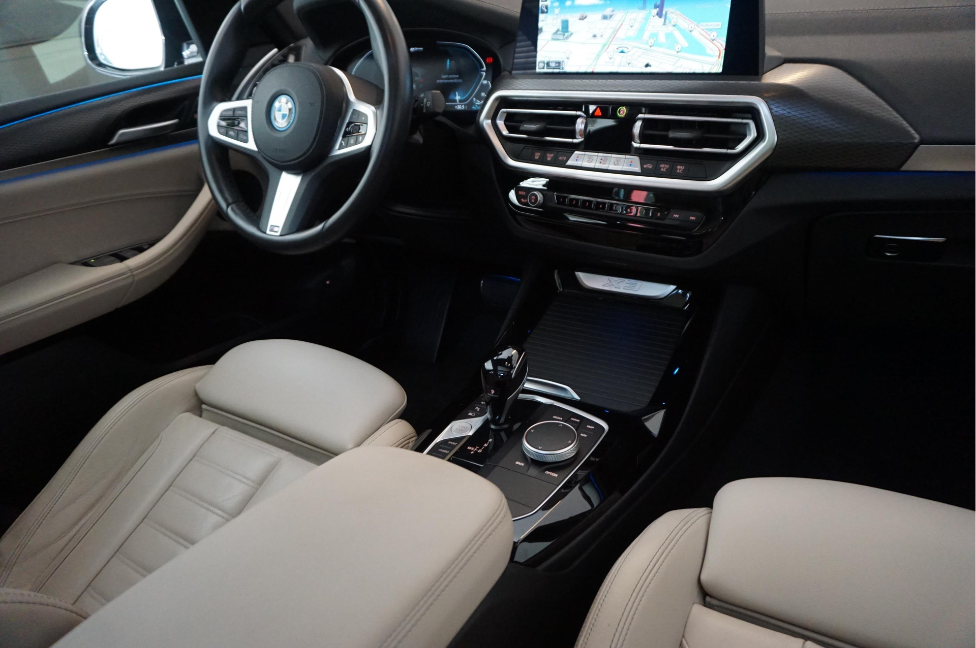 Foto van BMW X3 Xdrive30e