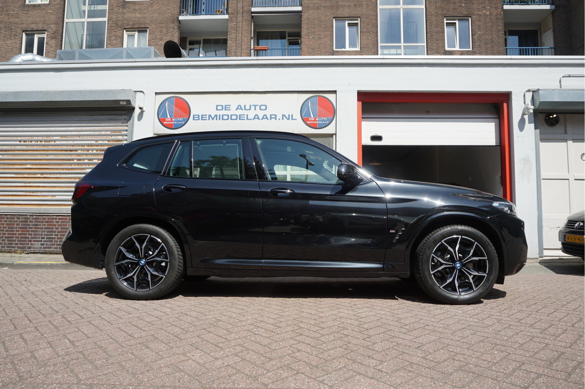Foto van BMW X3 Xdrive30e