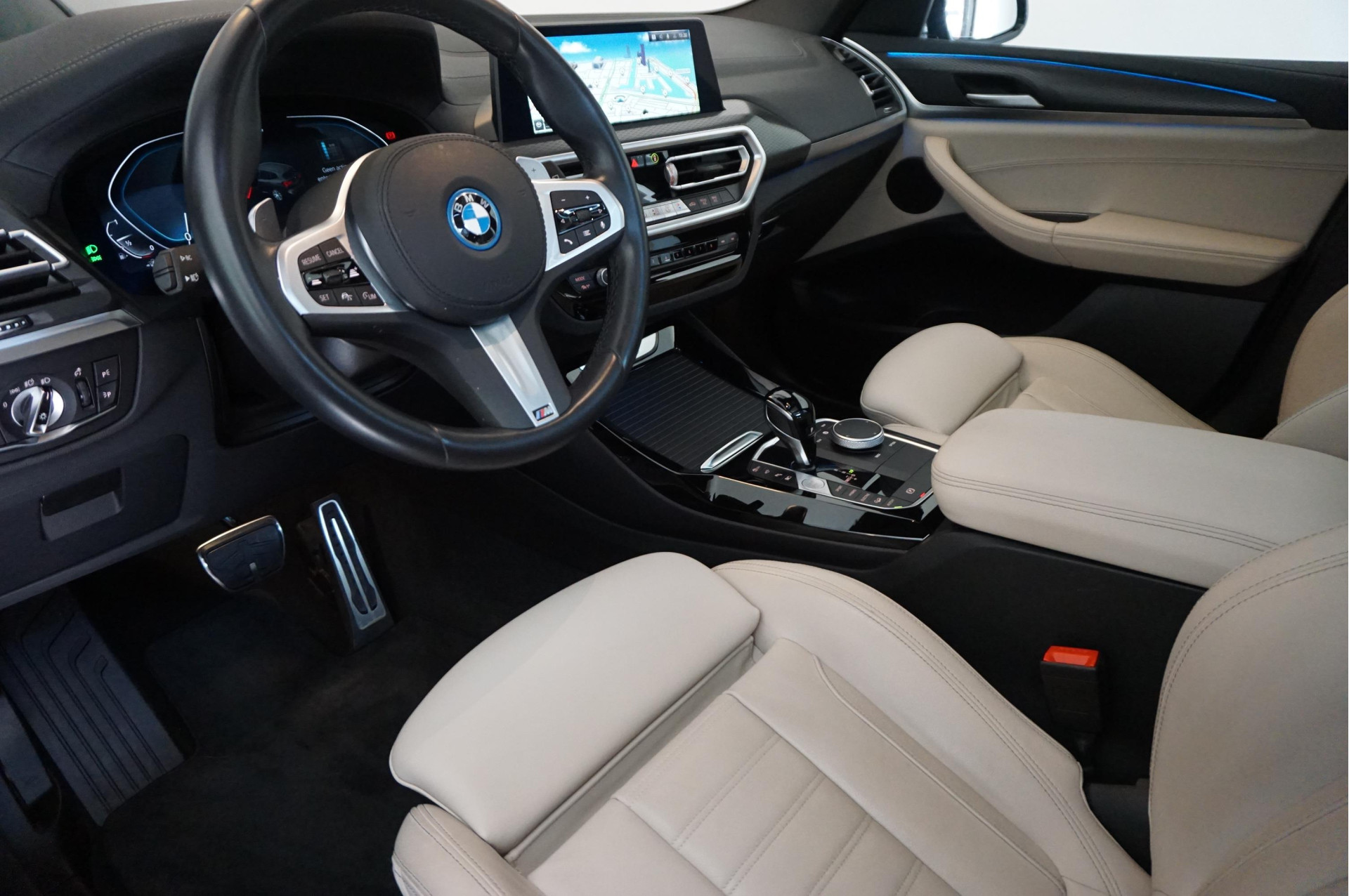Foto van BMW X3 Xdrive30e