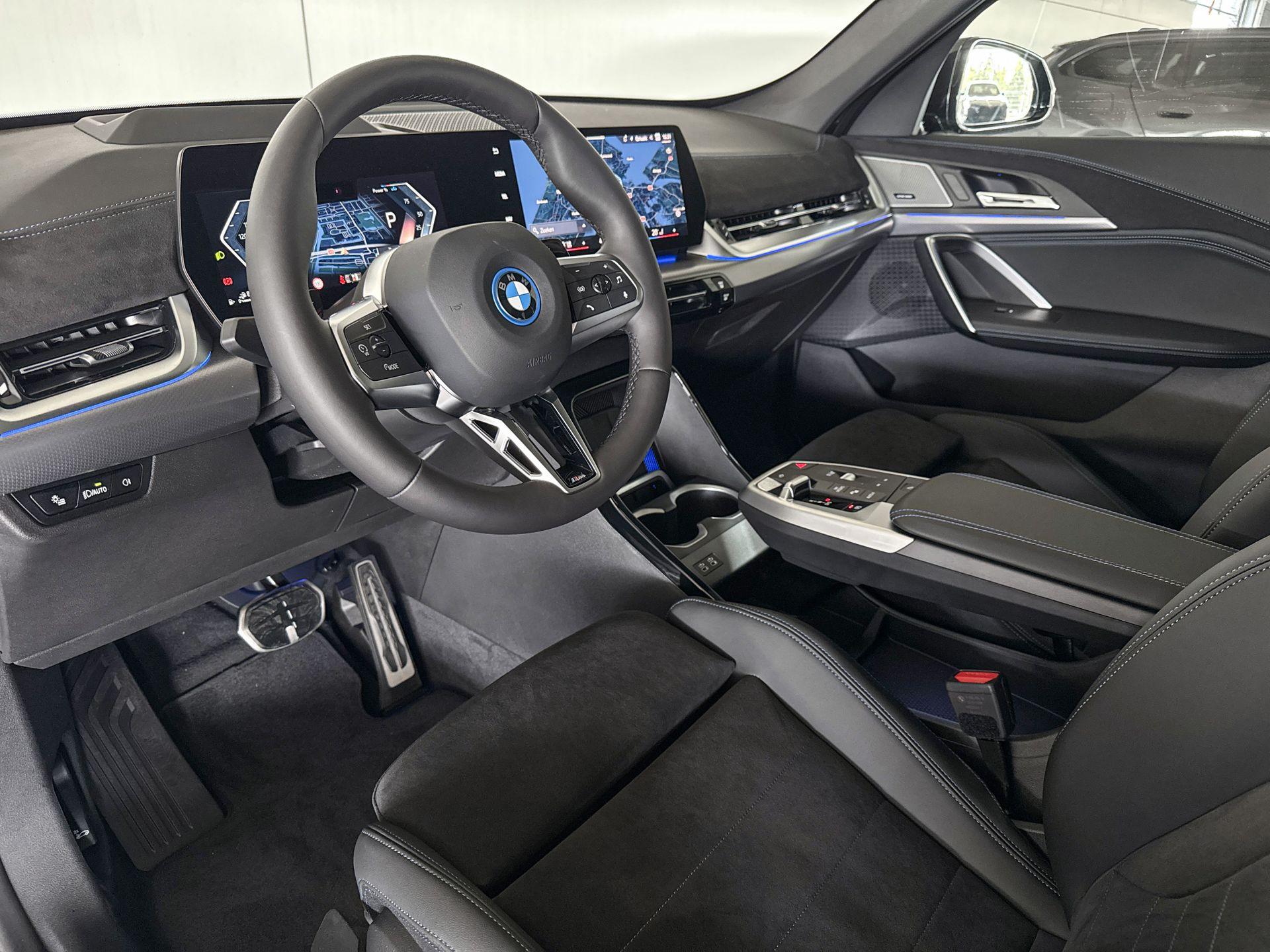 Foto van BMW X1 Xdrive25e