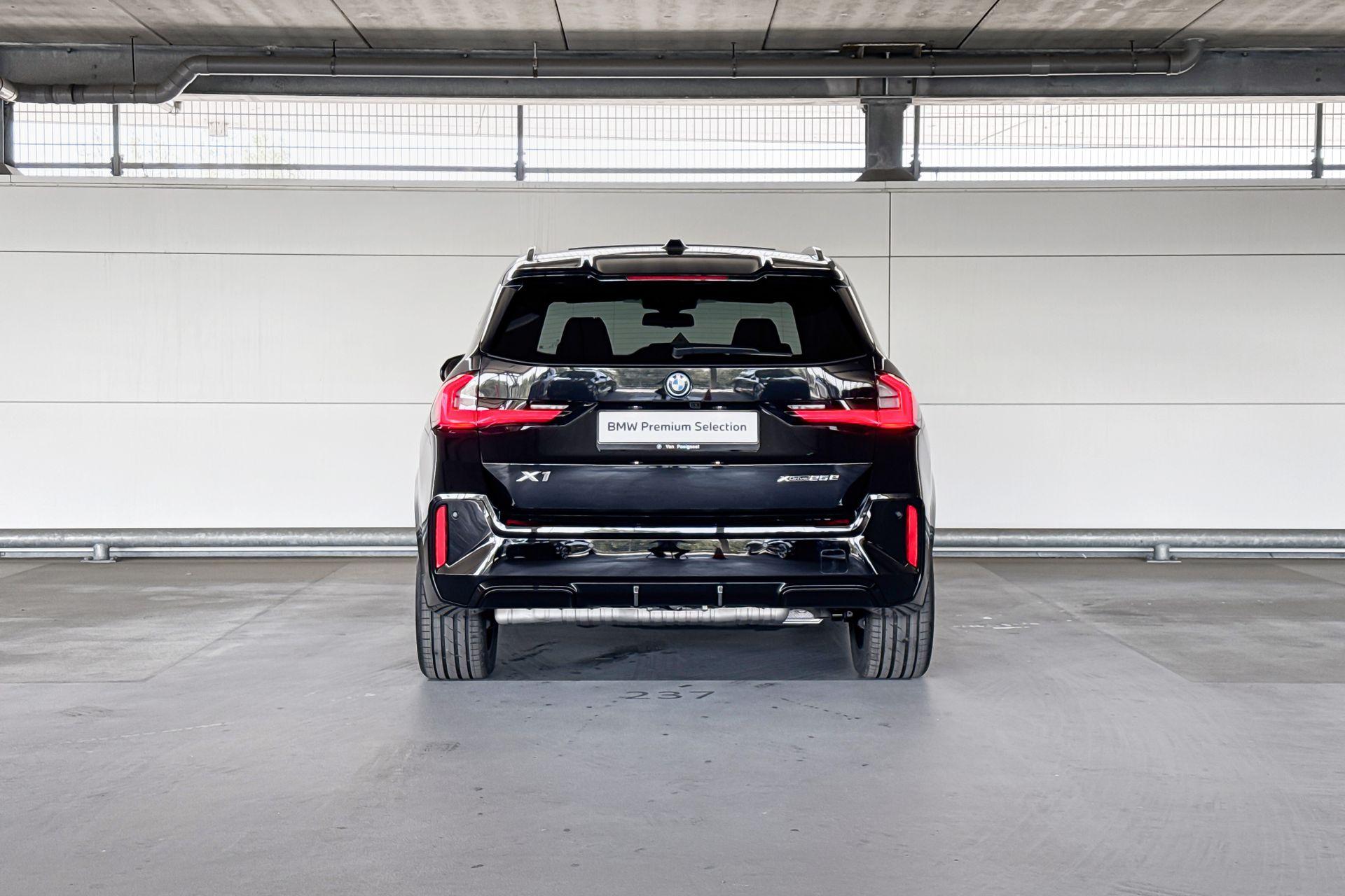 Foto van BMW X1 Xdrive25e