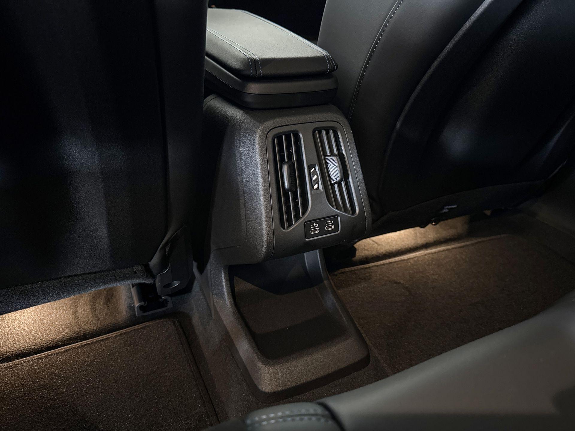 Foto van BMW X1 Xdrive25e
