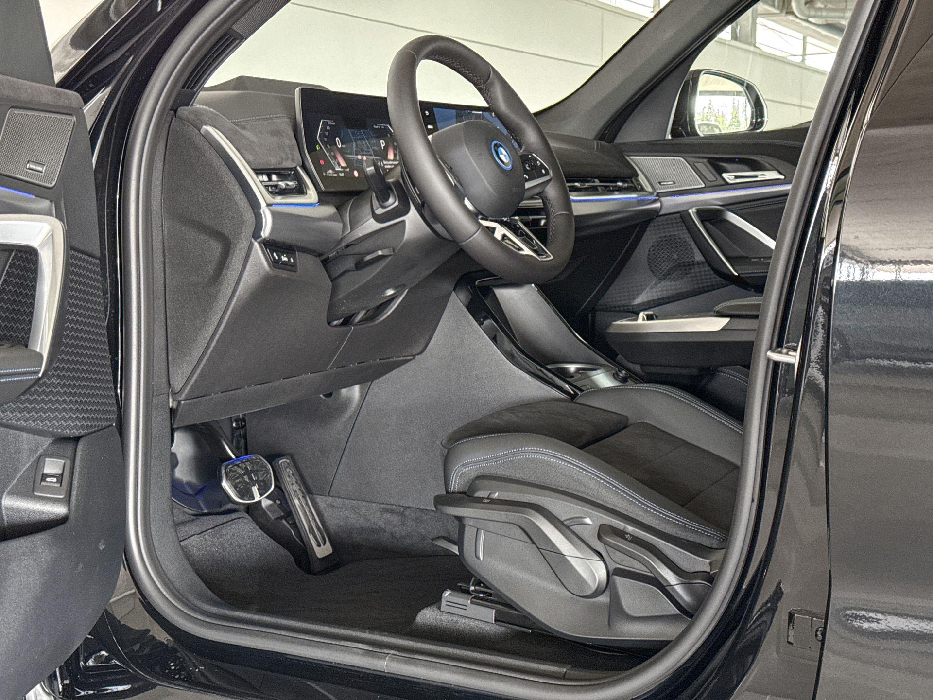 Foto van BMW X1 Xdrive25e