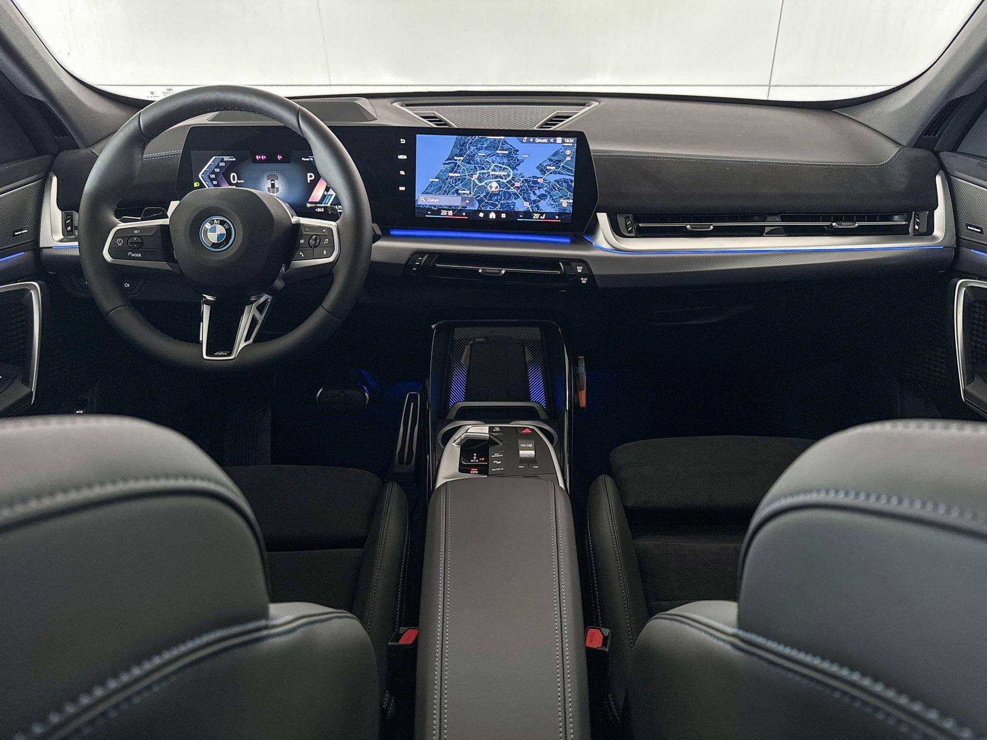 Foto van BMW X1 Xdrive25e