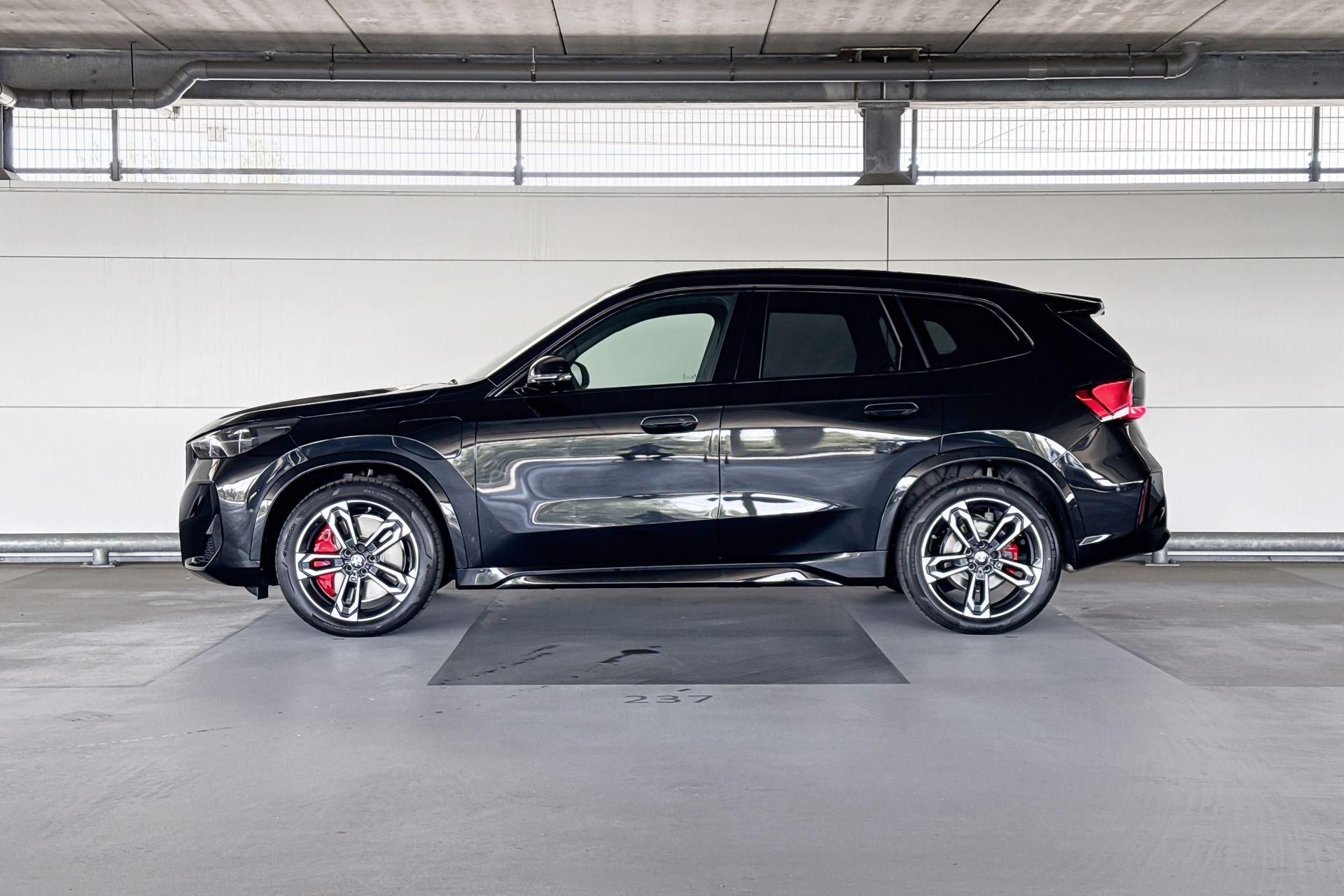 Foto van BMW X1 Xdrive25e
