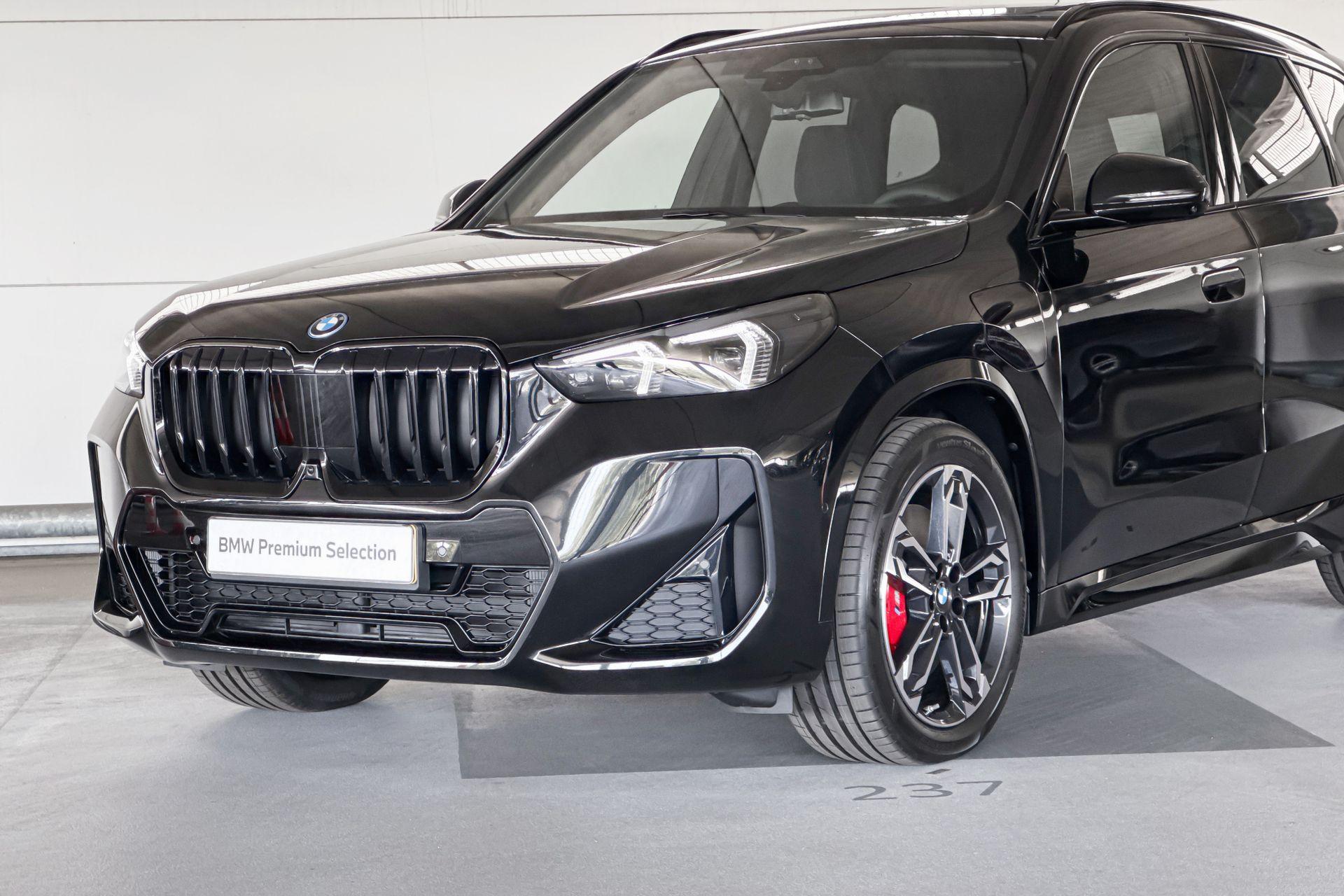 Foto van BMW X1 Xdrive25e