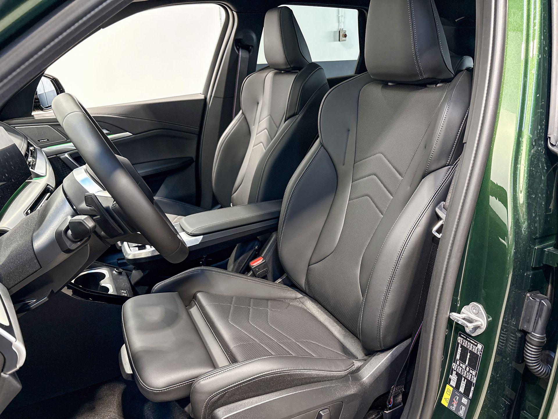 Foto van BMW Ix1 Edrive20