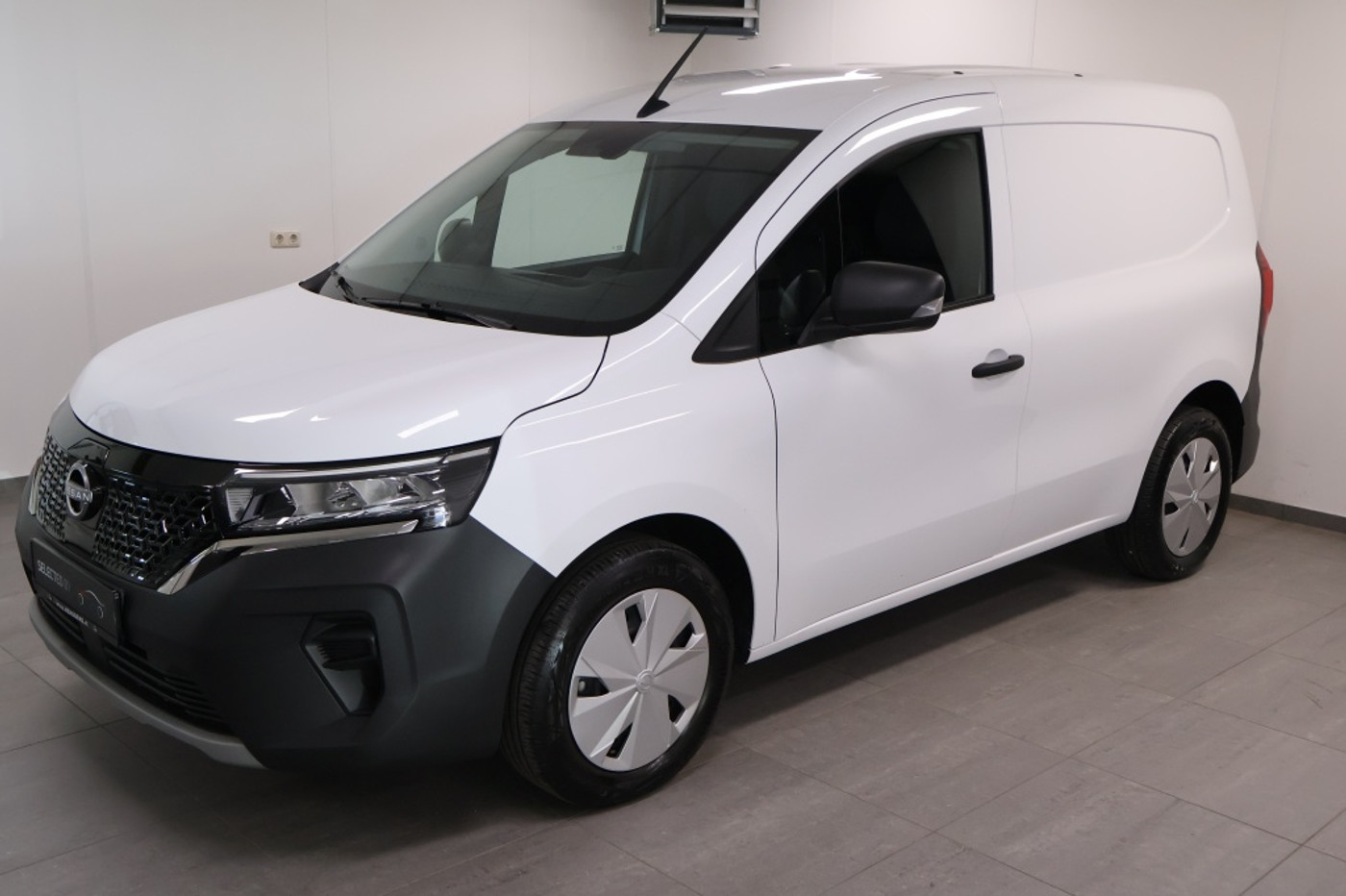 Nissan Townstar Acenta L1 45 kWh | 2-Zitsbank | Airco 2023 - voorkant