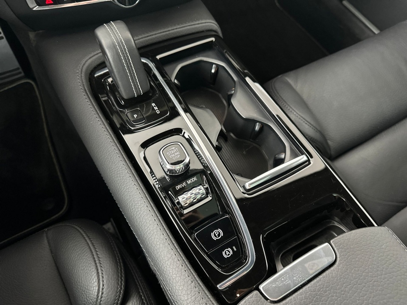 Foto van Volvo V60 T8 Twin Engine