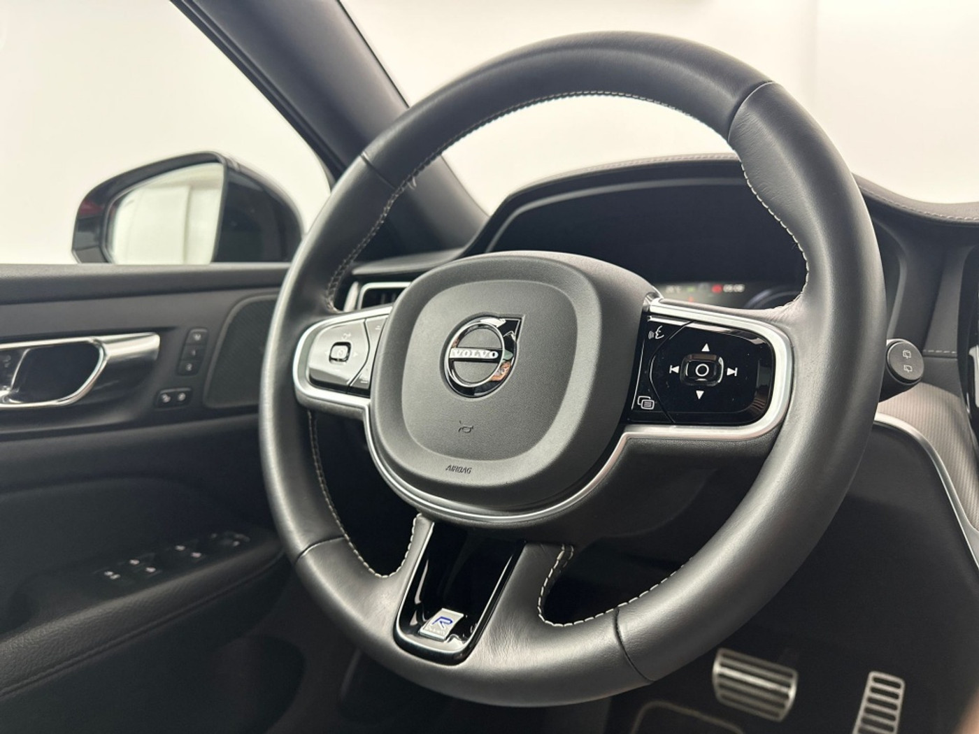 Foto van Volvo V60 T8 Twin Engine