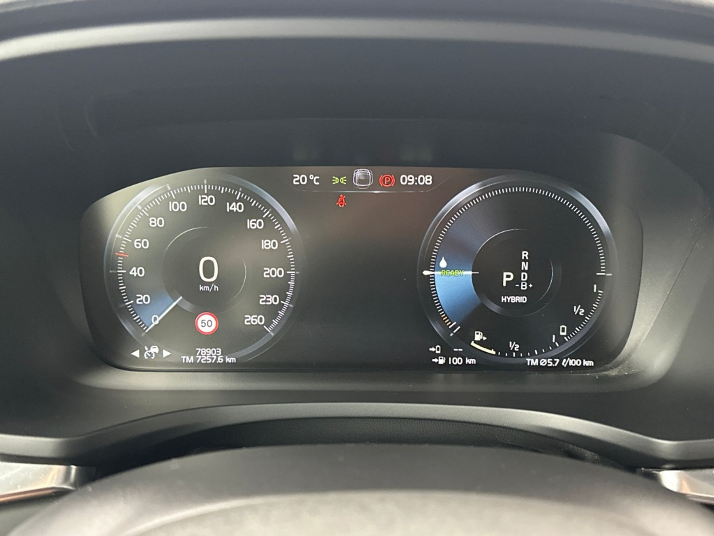 Foto van Volvo V60 T8 Twin Engine