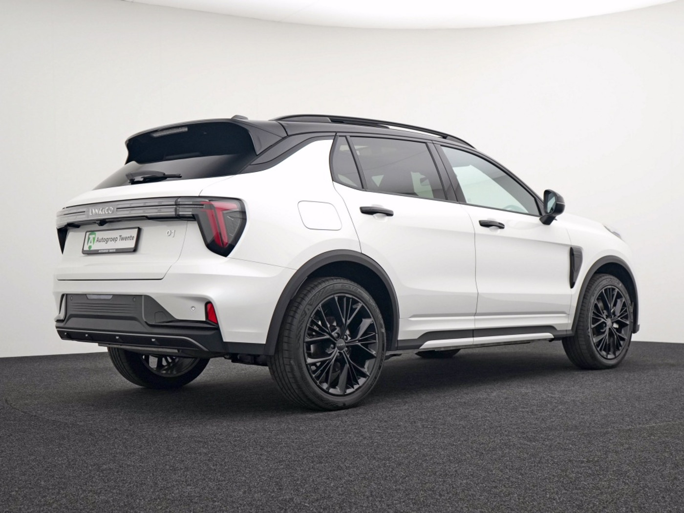Foto van Lynk&co LYNK & Co 01