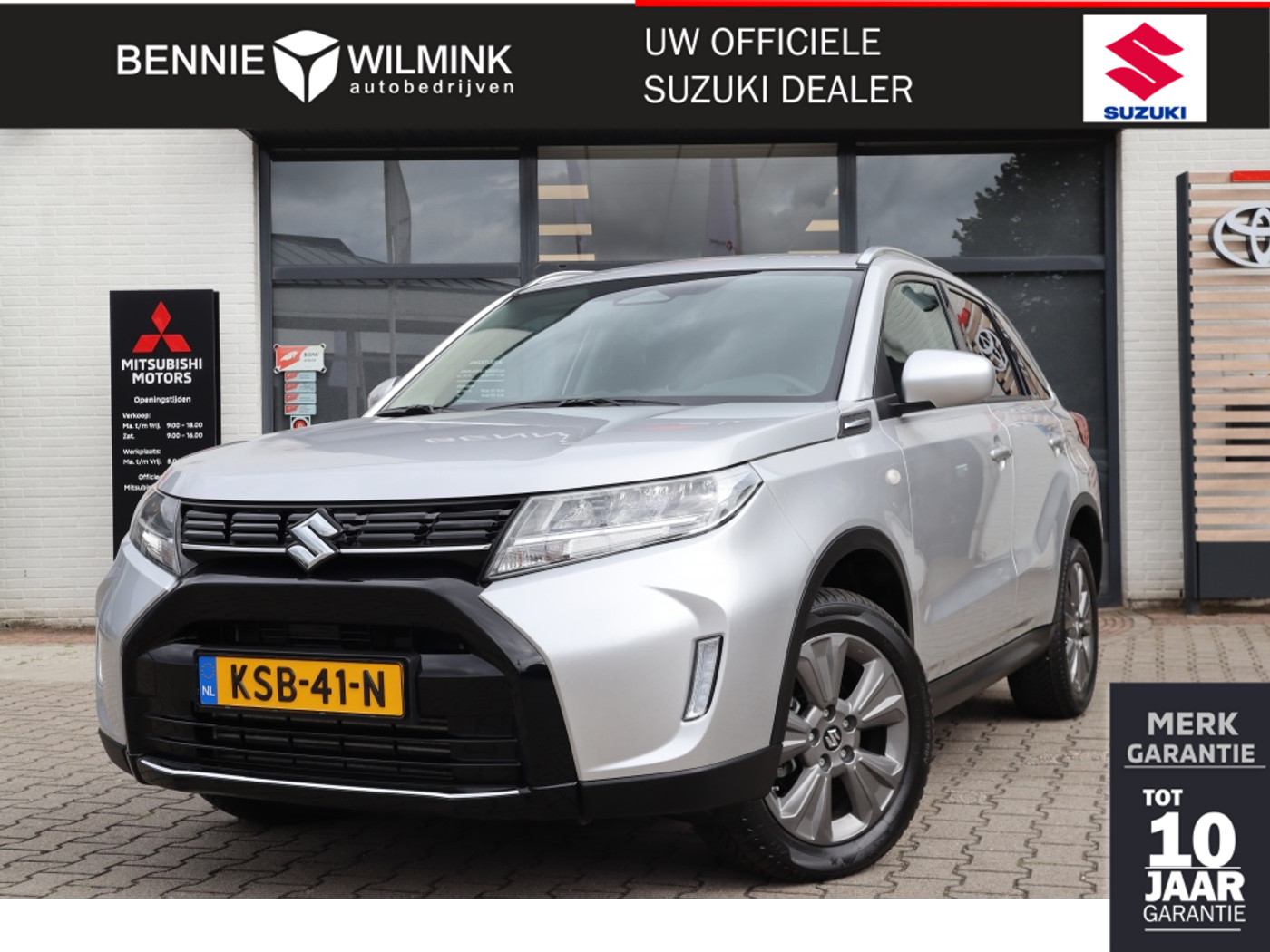Suzuki Vitara 1.4 BoosterJet Hybrid Select Automaat All Seasons | Carplay | Adaptive Cruise 2025 - voorkant