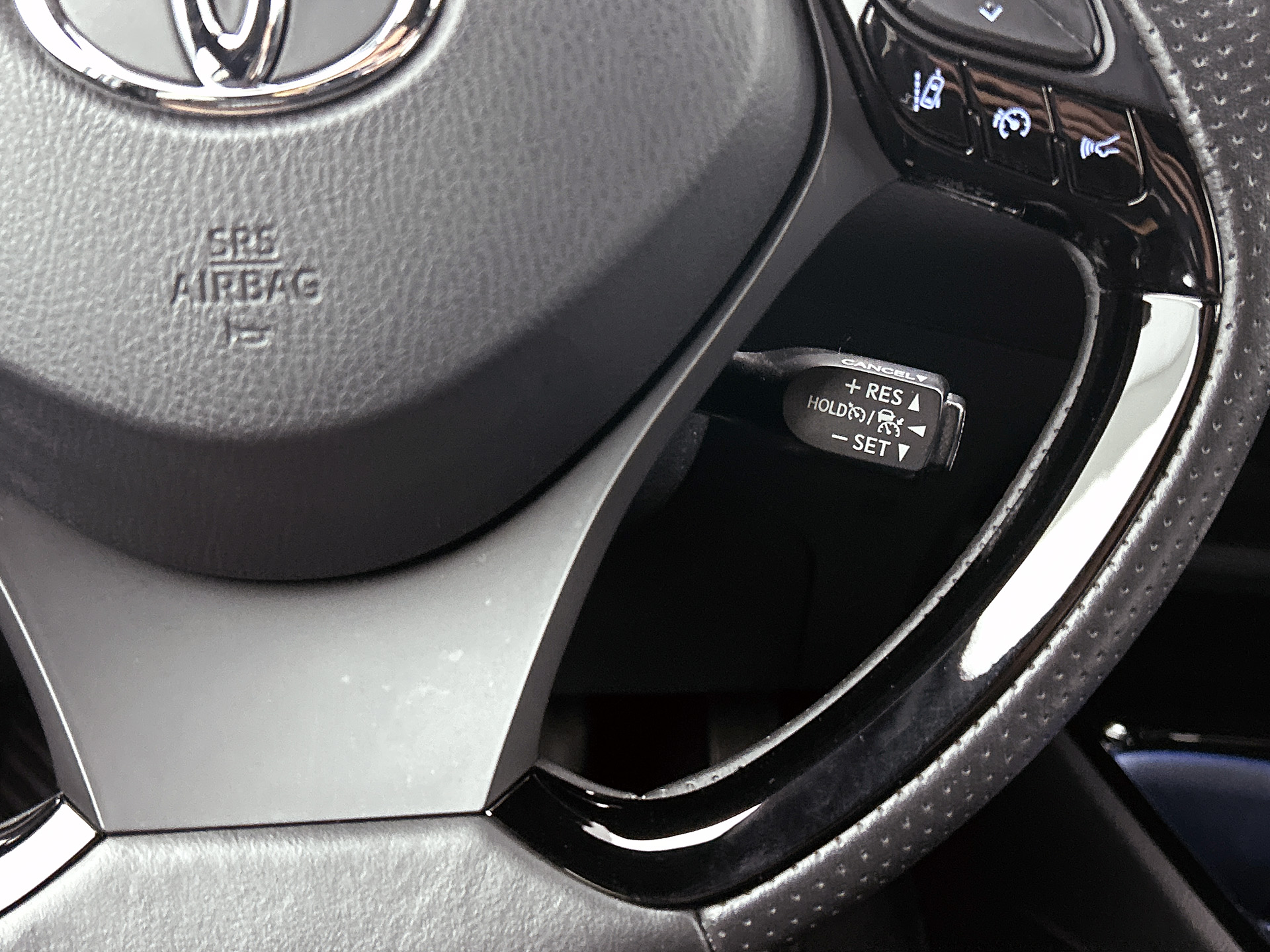 Foto van Toyota Toyota C-hr