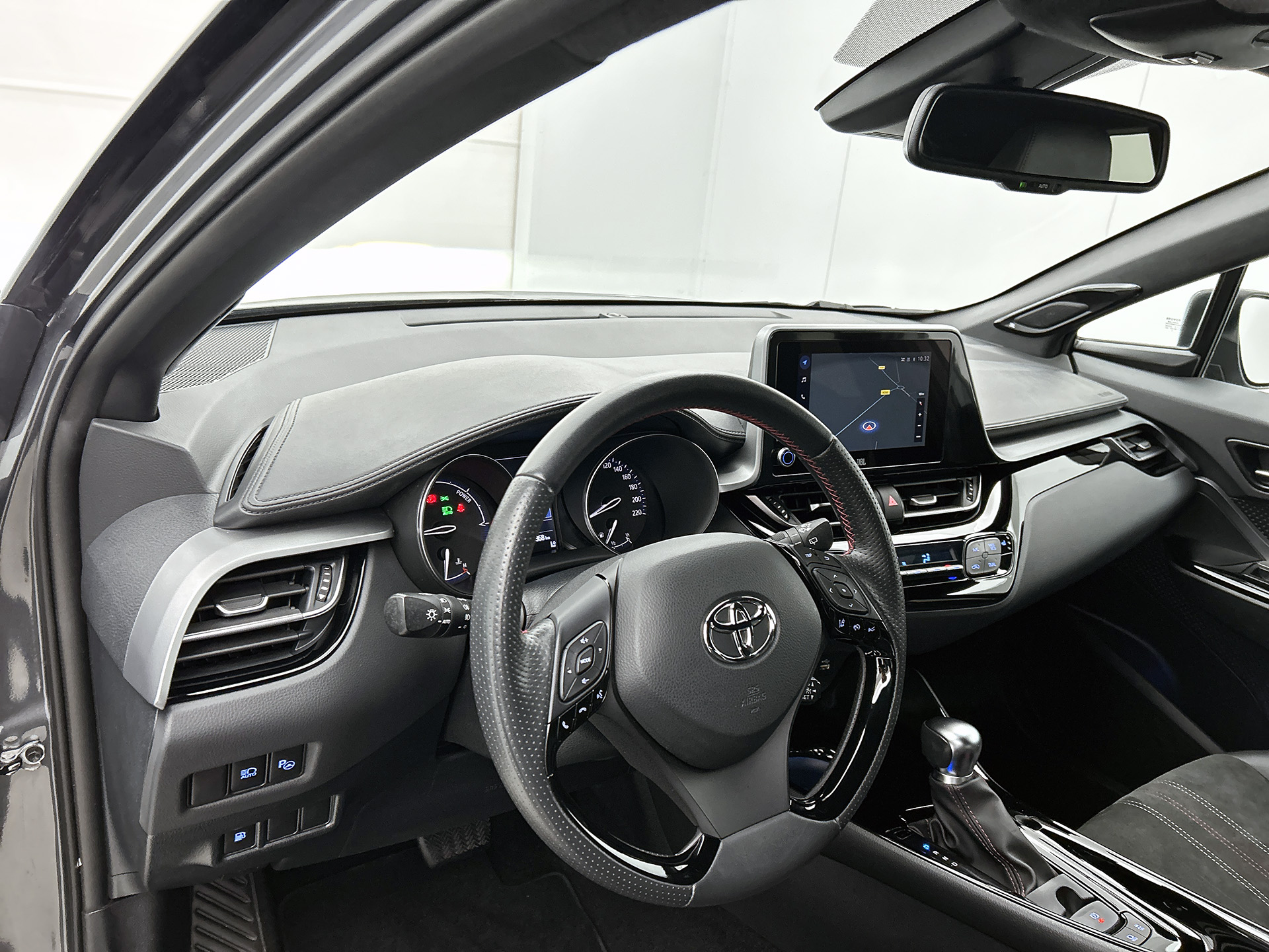 Foto van Toyota Toyota C-hr