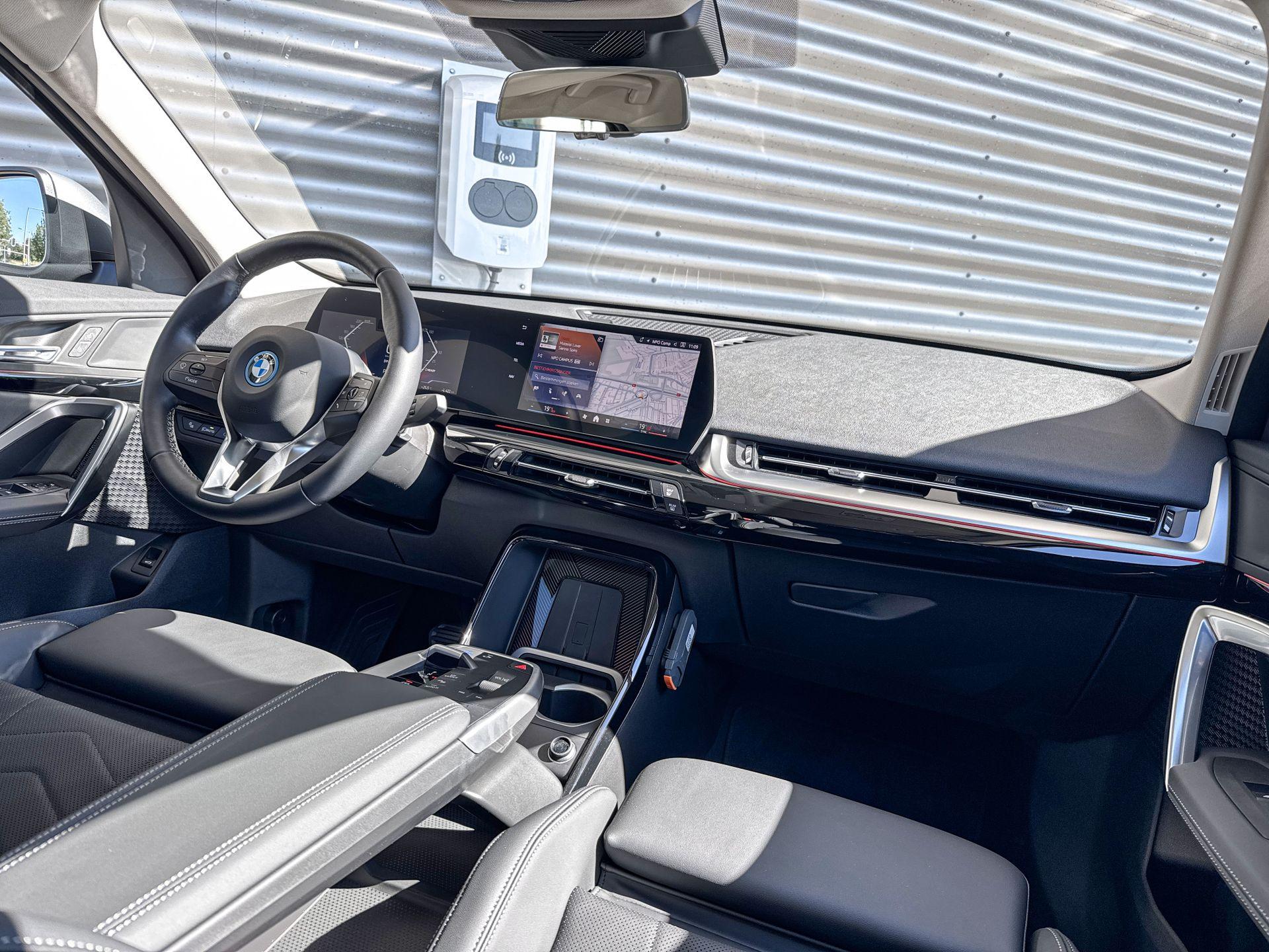 Foto van BMW Ix2 Edrive20