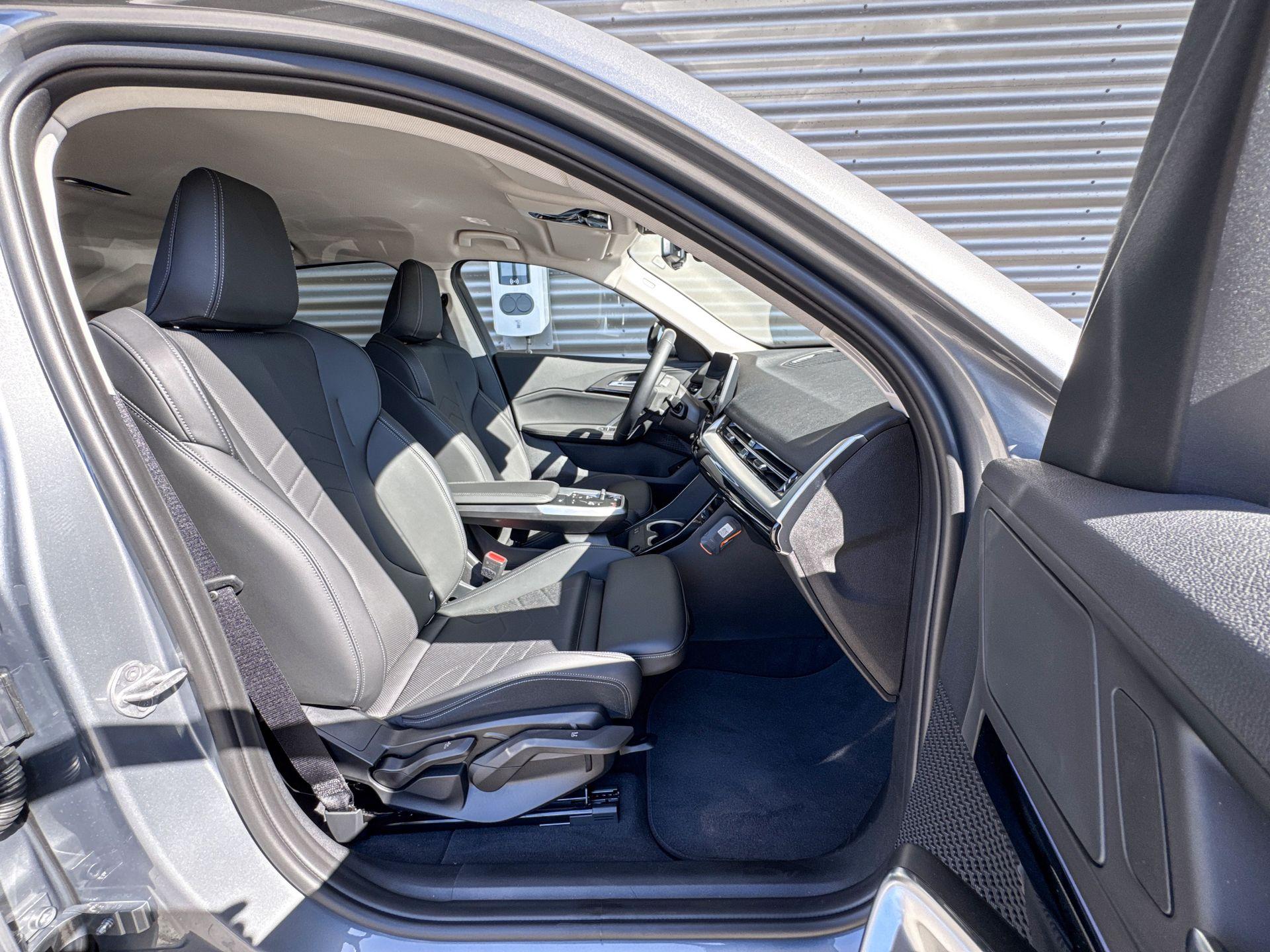 Foto van BMW Ix2 Edrive20