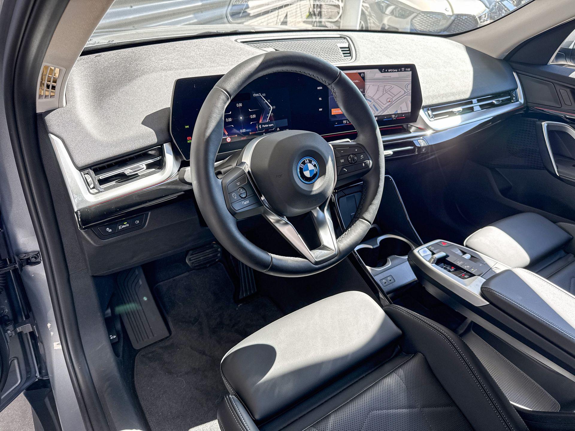 Foto van BMW Ix2 Edrive20