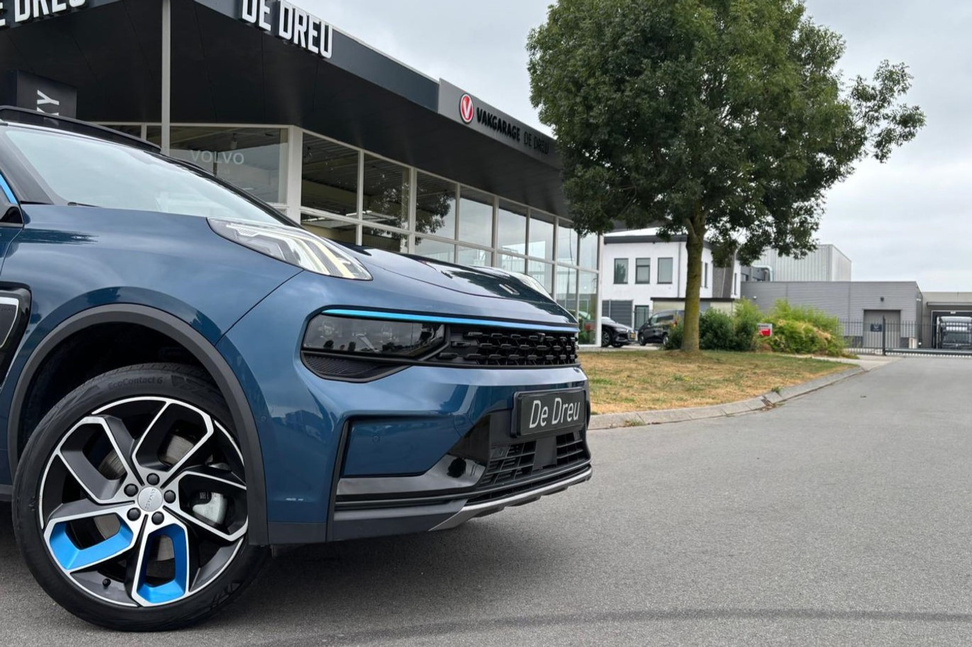 Foto van Lynk&co LYNK & Co 01