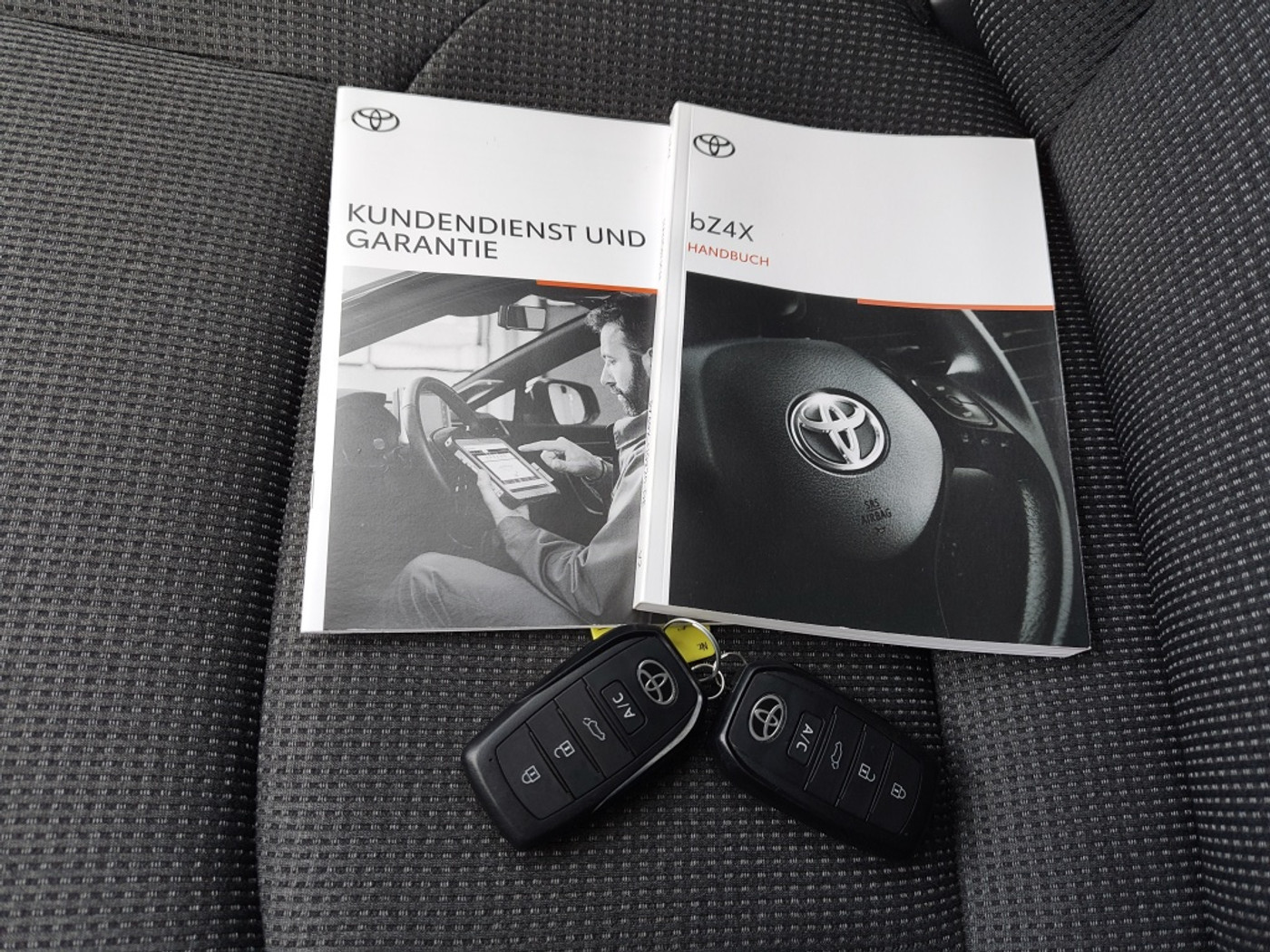 Foto van Toyota Toyota Bz4x