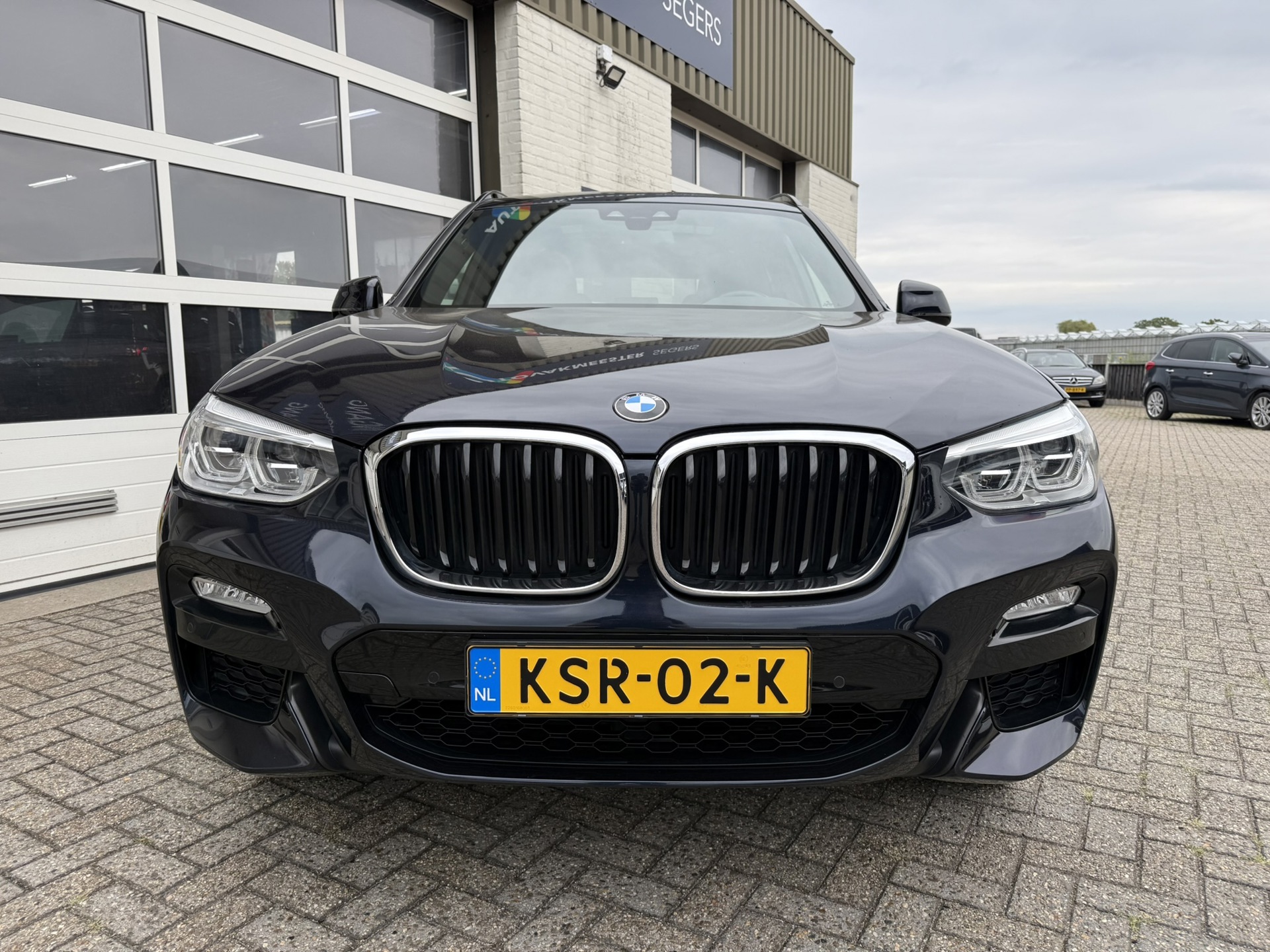 Foto van BMW X3 Xdrive20i