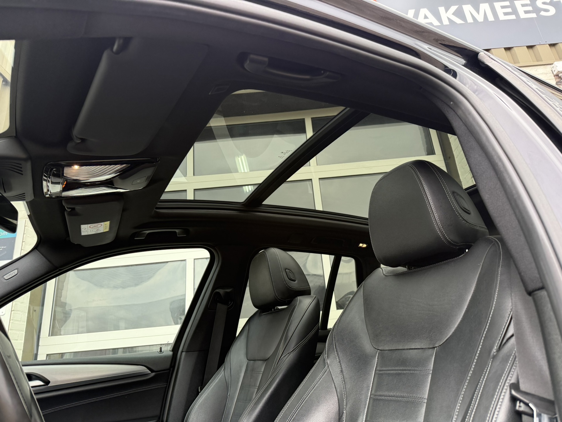 Foto van BMW X3 Xdrive20i