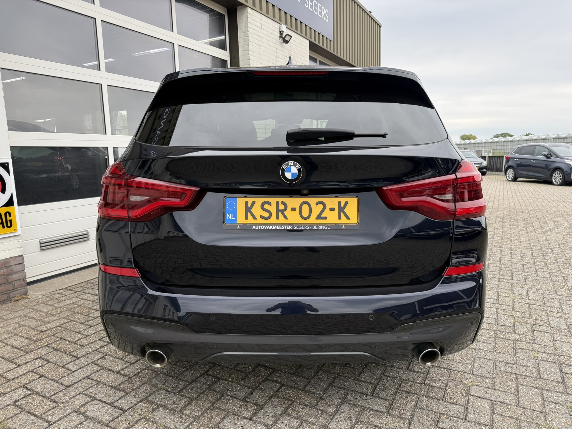 Foto van BMW X3 Xdrive20i