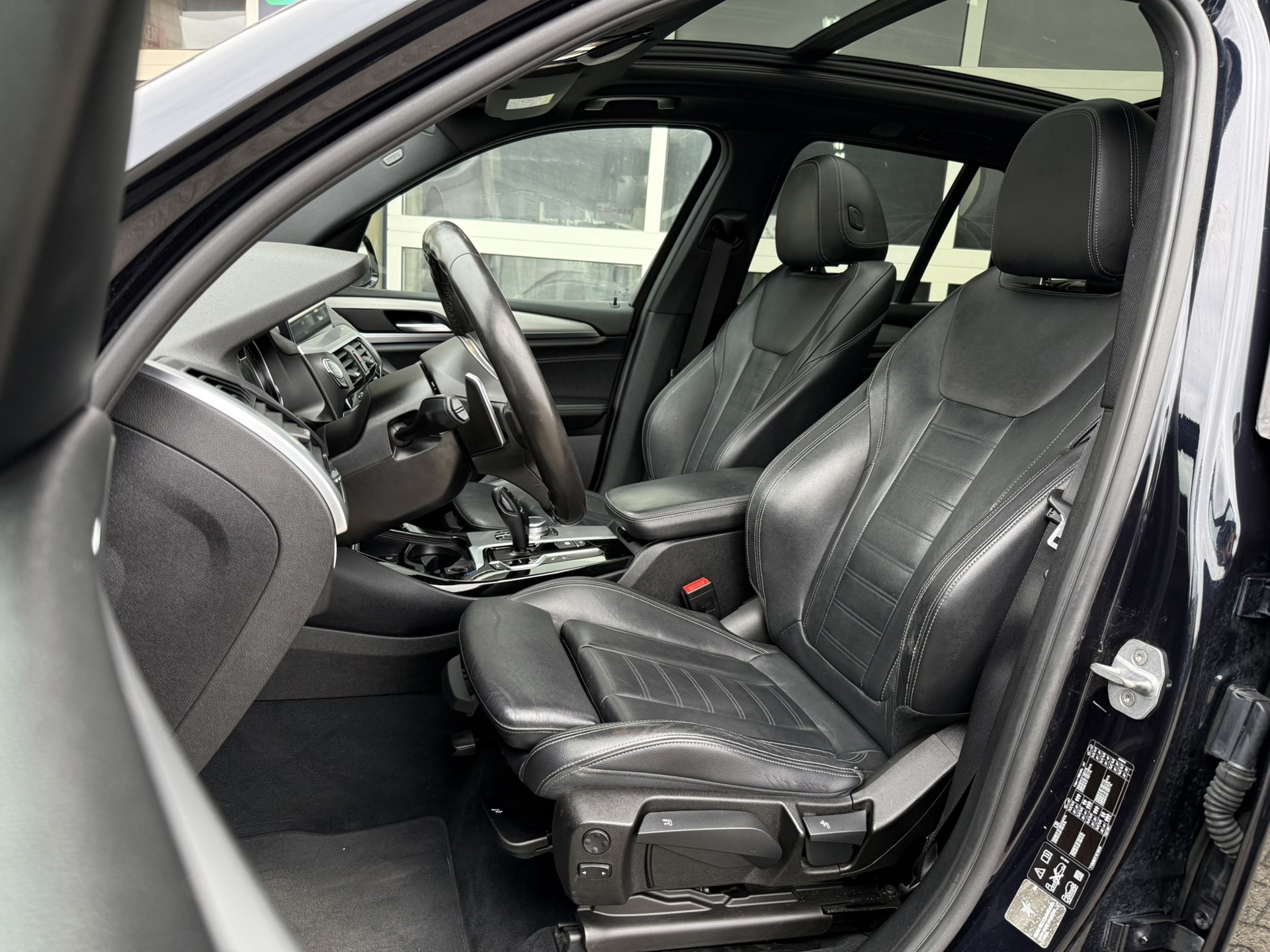 Foto van BMW X3 Xdrive20i