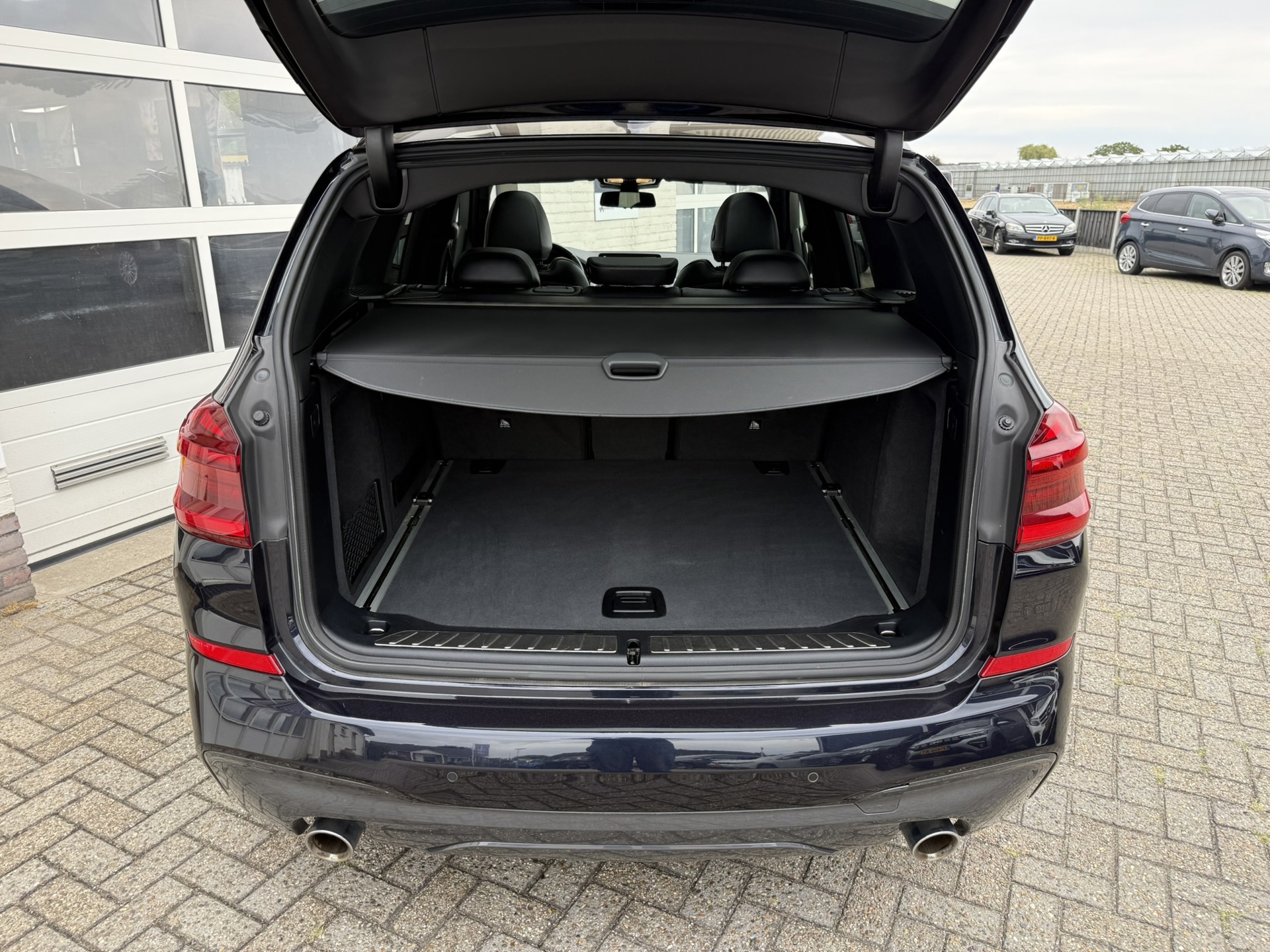 Foto van BMW X3 Xdrive20i