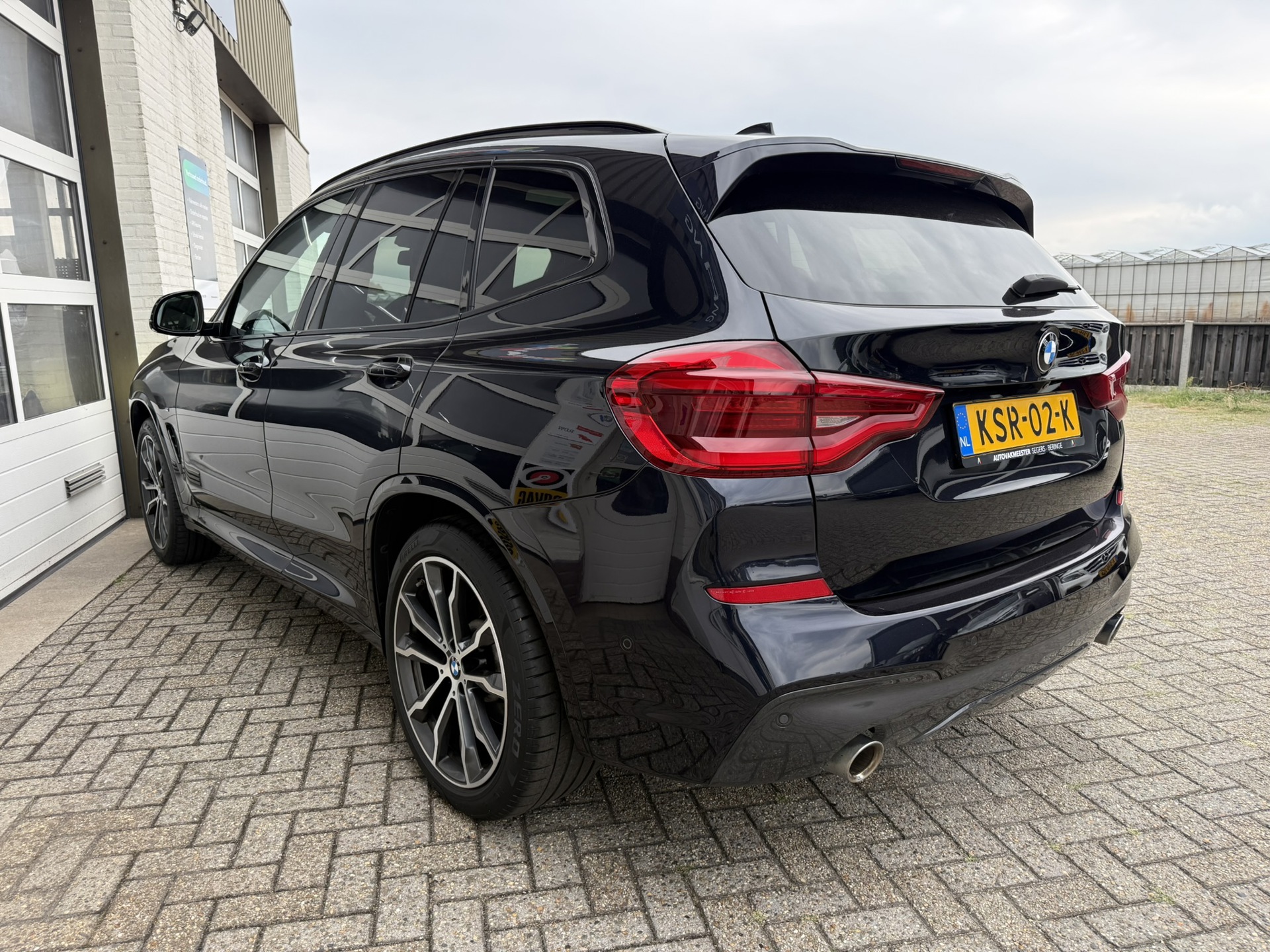 Foto van BMW X3 Xdrive20i