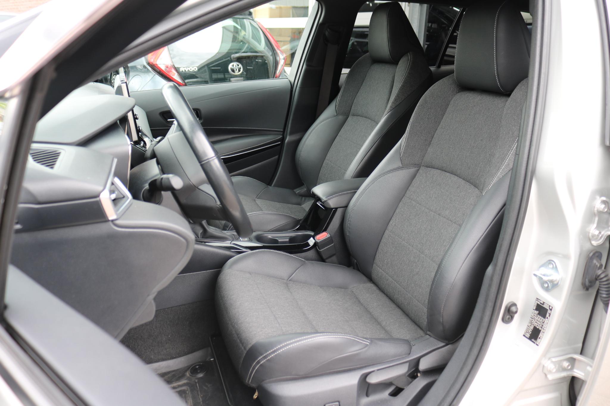 Foto van Toyota Corolla Touring Sports