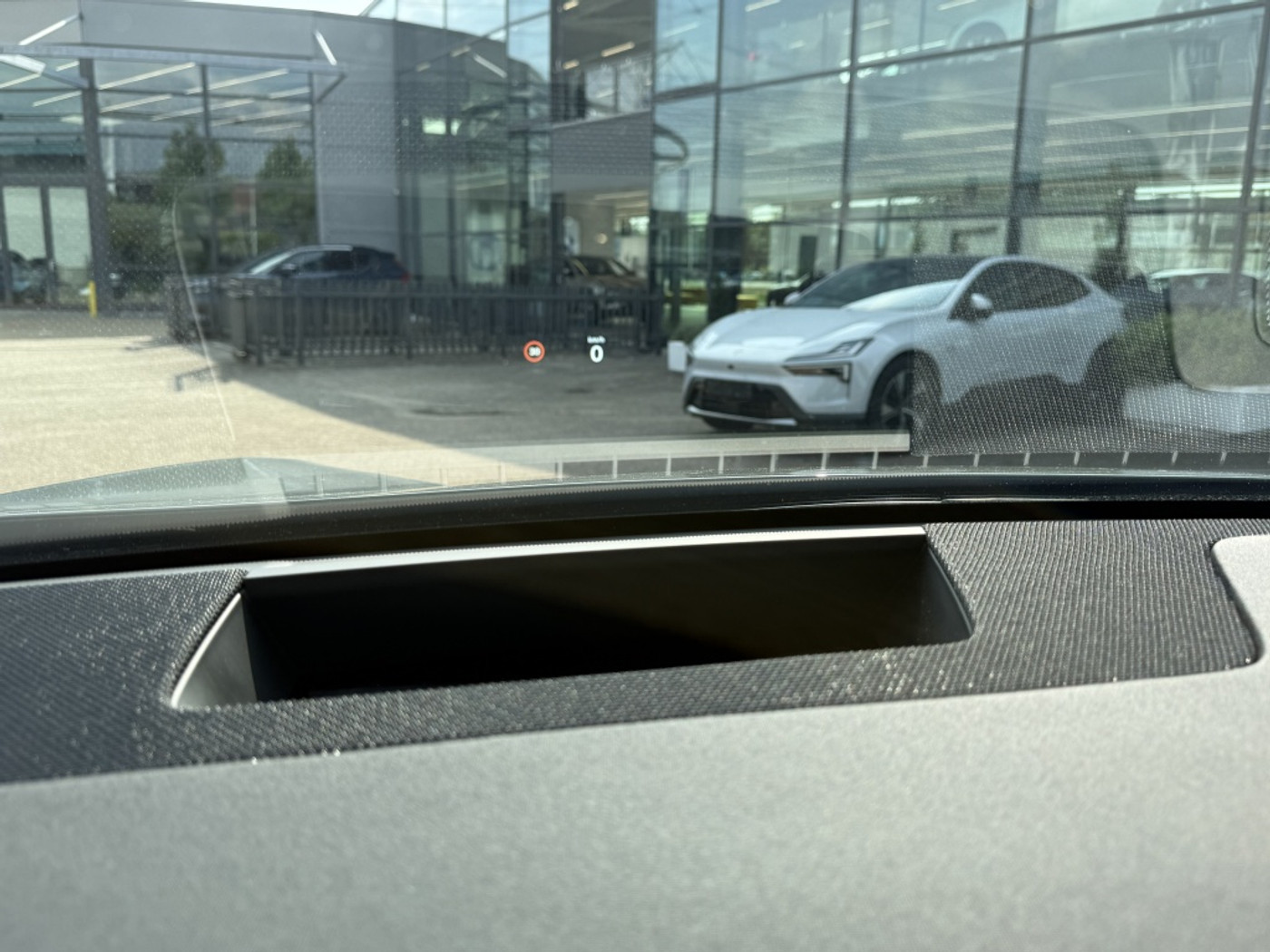 Foto van Polestar Polestar 4