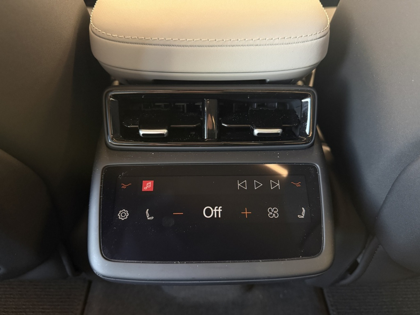 Foto van Polestar Polestar 4