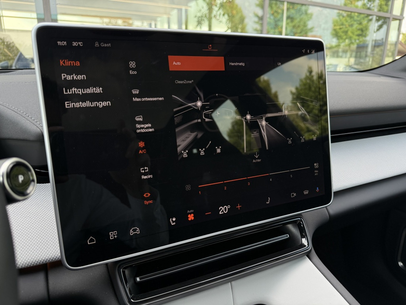 Foto van Polestar Polestar 4