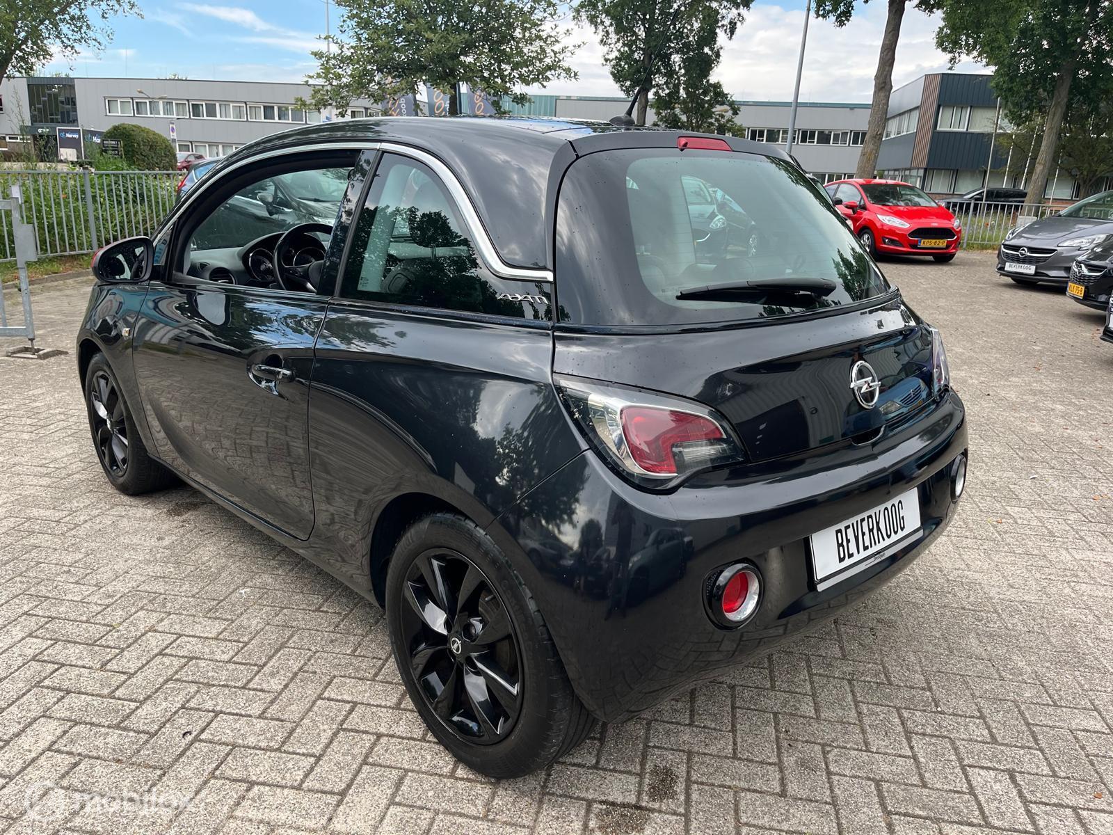 Foto van Opel Adam