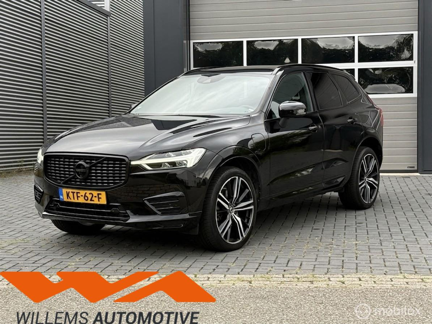 Volvo Xc60 T8 Twin Engine 2.0 Recharge T8 AWD R-Design Pano|Luchtv|H&K|21' 2020 - voorkant